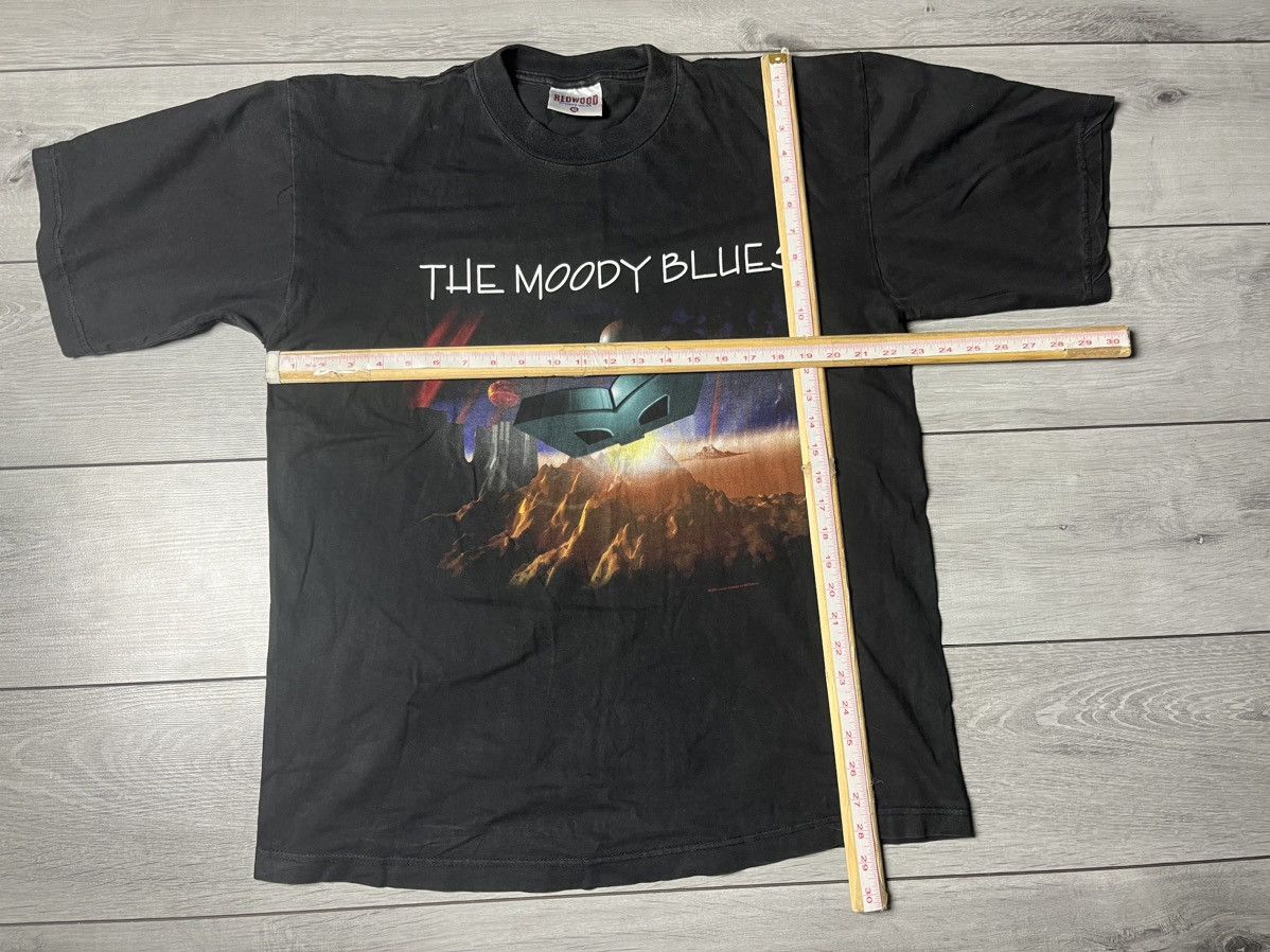 Band Tees The moody blues uk tour 1997 T-shirt vtg band size XLarge Size US XL / EU 56 / 4 - 6 Thumbnail