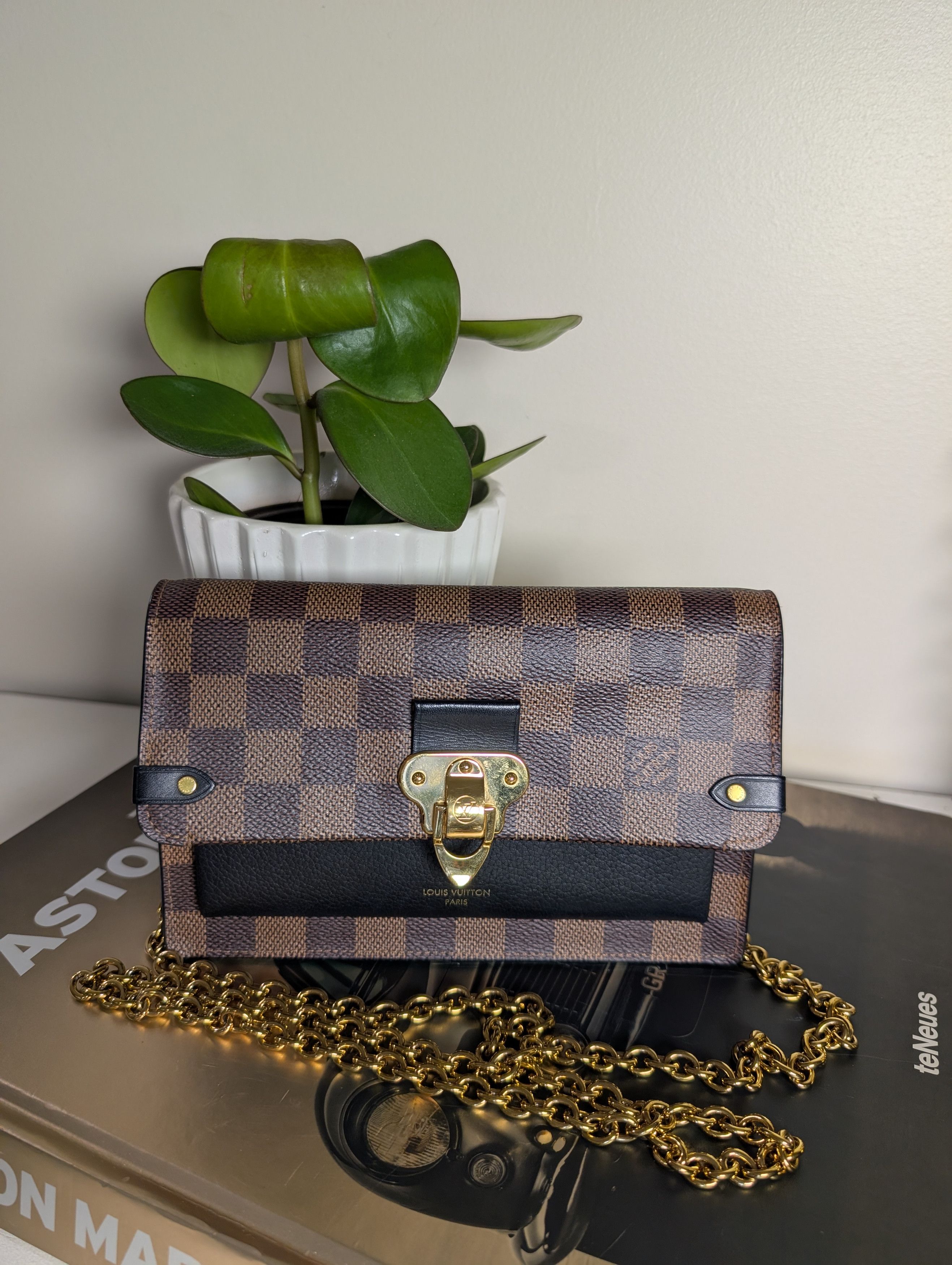Louis Vuitton Louis Vuitton Vavin Damier Ebene Chain Crossbody Bag Black Size ONE SIZE - 15 Thumbnail