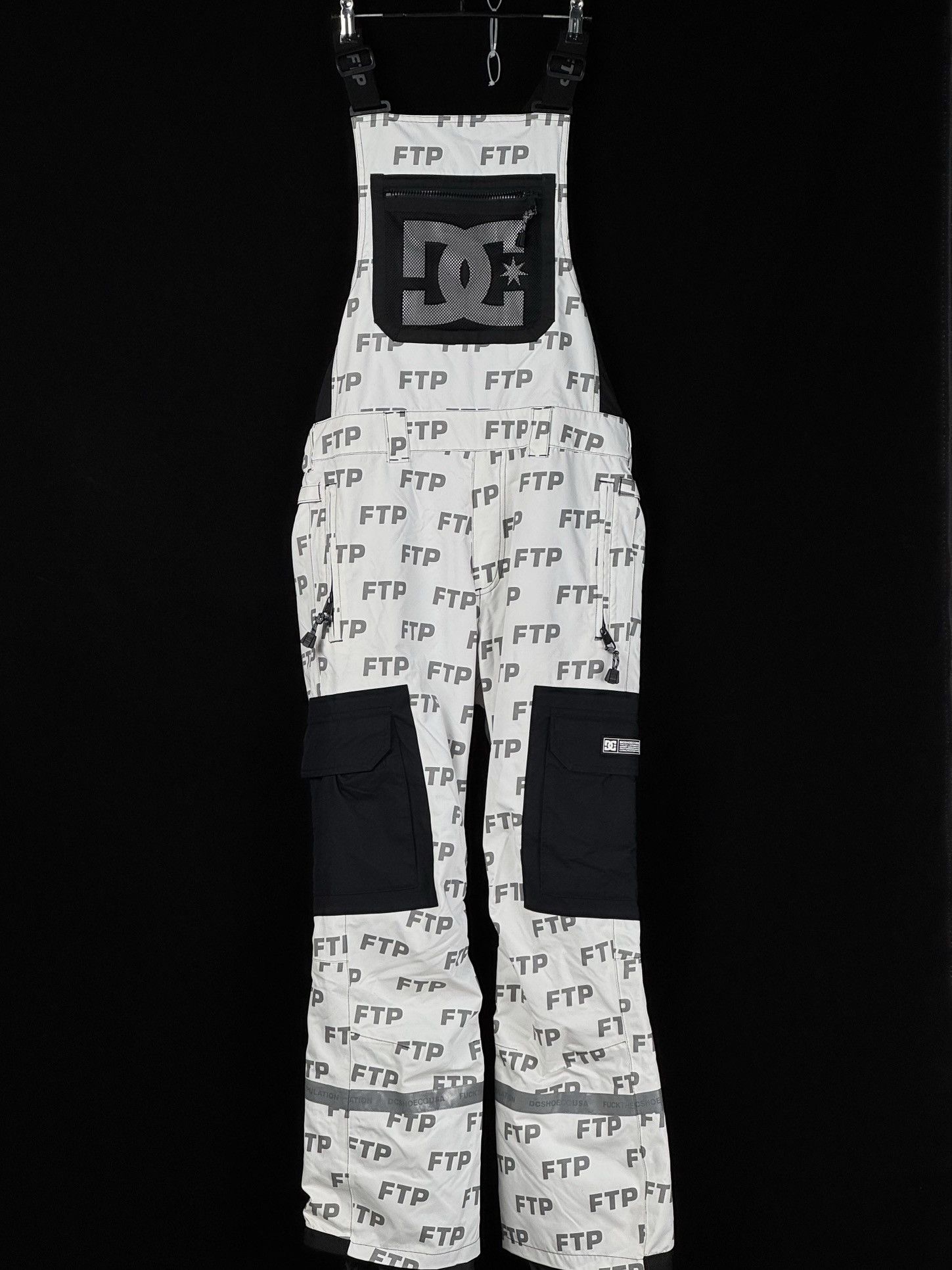 DC × Fuck The Population DC X FTP xs Size US XS / EU 42 / 0 - 1 Thumbnail
