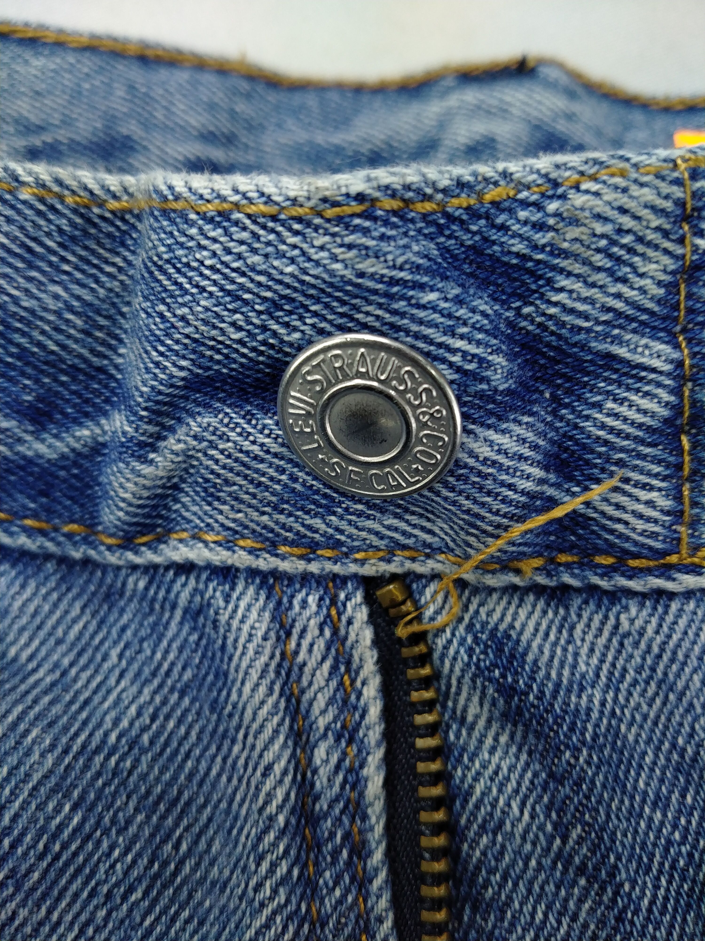 Levi's Light Wash Vintage Levi's 550 Denim 36x34 -JN161 Size US 36 / EU 52 - 9 Thumbnail