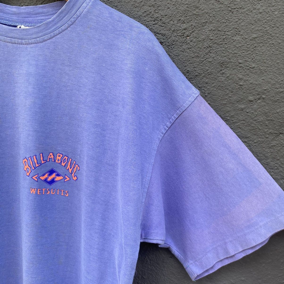 Vintage Thrashed Faded Vintage 80s Billabong Wetsuits ERD GRUNGE TEE Size US L / EU 52-54 / 3 - 4 Thumbnail