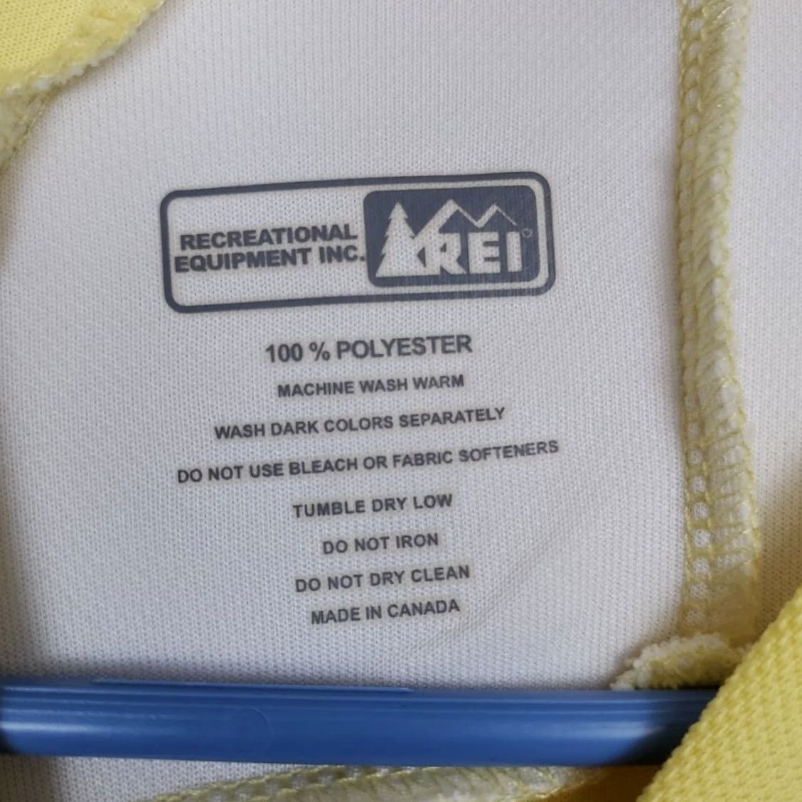 Vintage REI Womens M Short Sleeve V-Neck Outdoor Hiking Shirt Yellow Shirt Womens M Short Sleeve V-Neck Outdoor Hiking Shirt Yellow Size M / US 6-8 / IT 42-44 - 5 Thumbnail