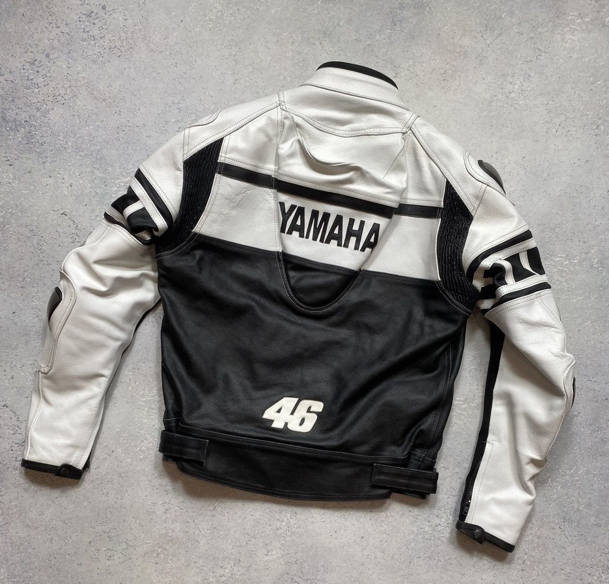 Yamaha Michelin/Dunlop/ Yamaha Leather Moto Racing Jacket #46 Size US XL / EU 56 / 4 - 12 Thumbnail