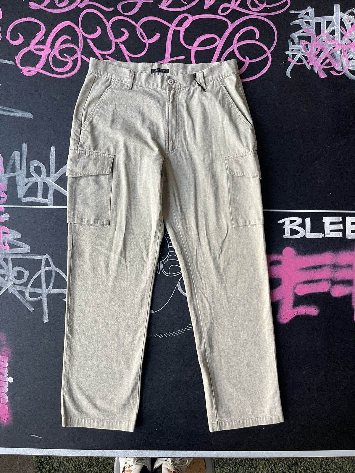 DKNY Vintage Y2K DKNY multi pocket cargo pants Size US 34 / EU 50 - 1 Thumbnail