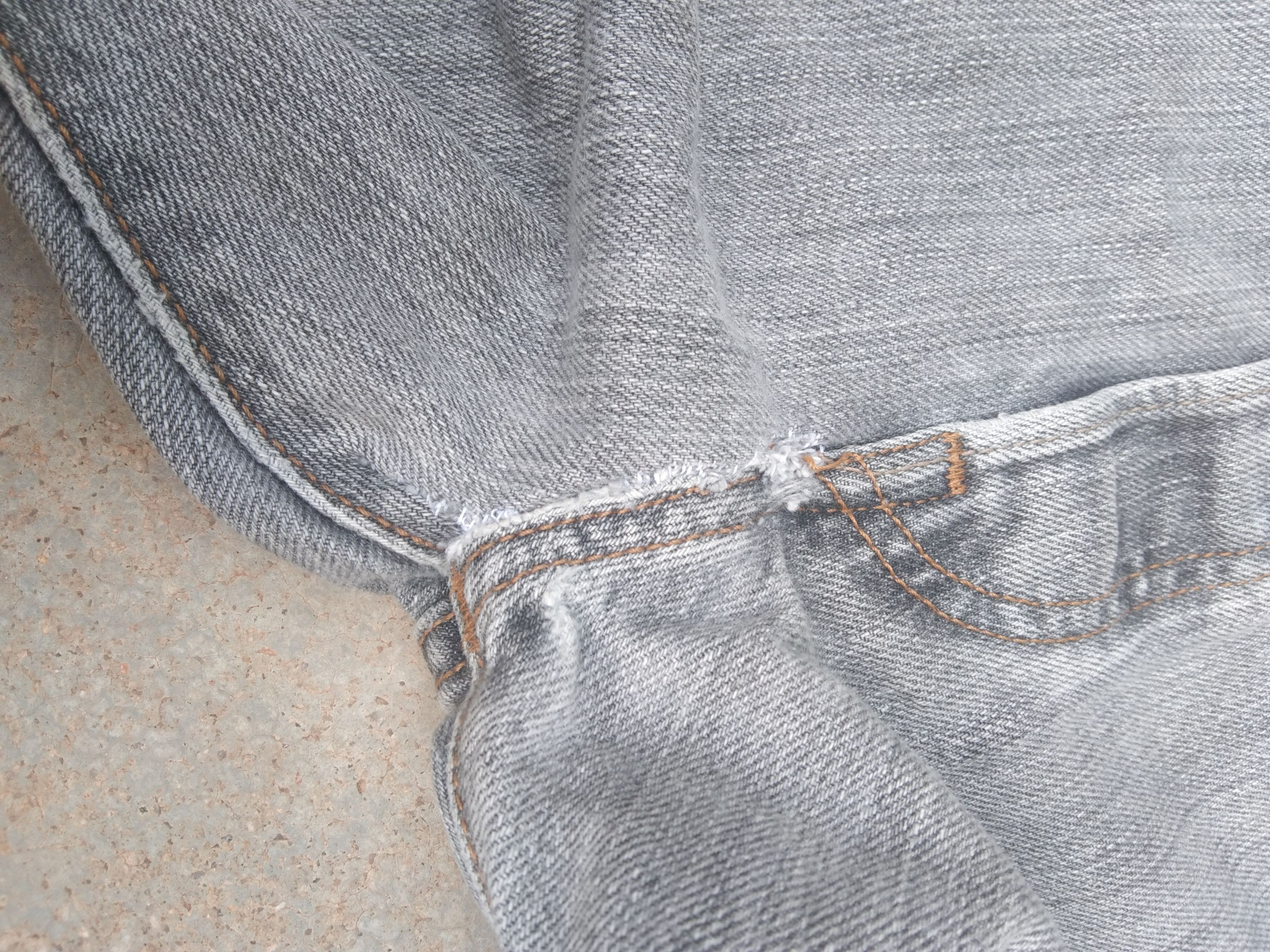 Levi's Vintage Levi's 501 Grey Straight Leg Jeans 32x32 Size US 32 / EU 48 - 6 Thumbnail