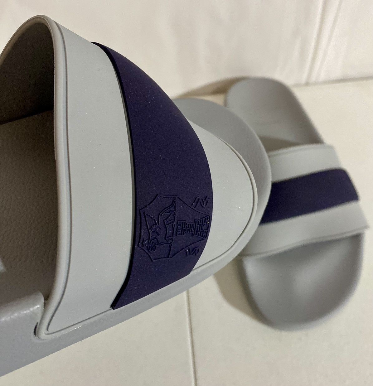 Brunello Cucinelli Brunello Cucinelli 🇮🇹 Grey/Blue Resort Logo Pool Slides 7 NWT Size US 7 / EU 40 - 3 Thumbnail