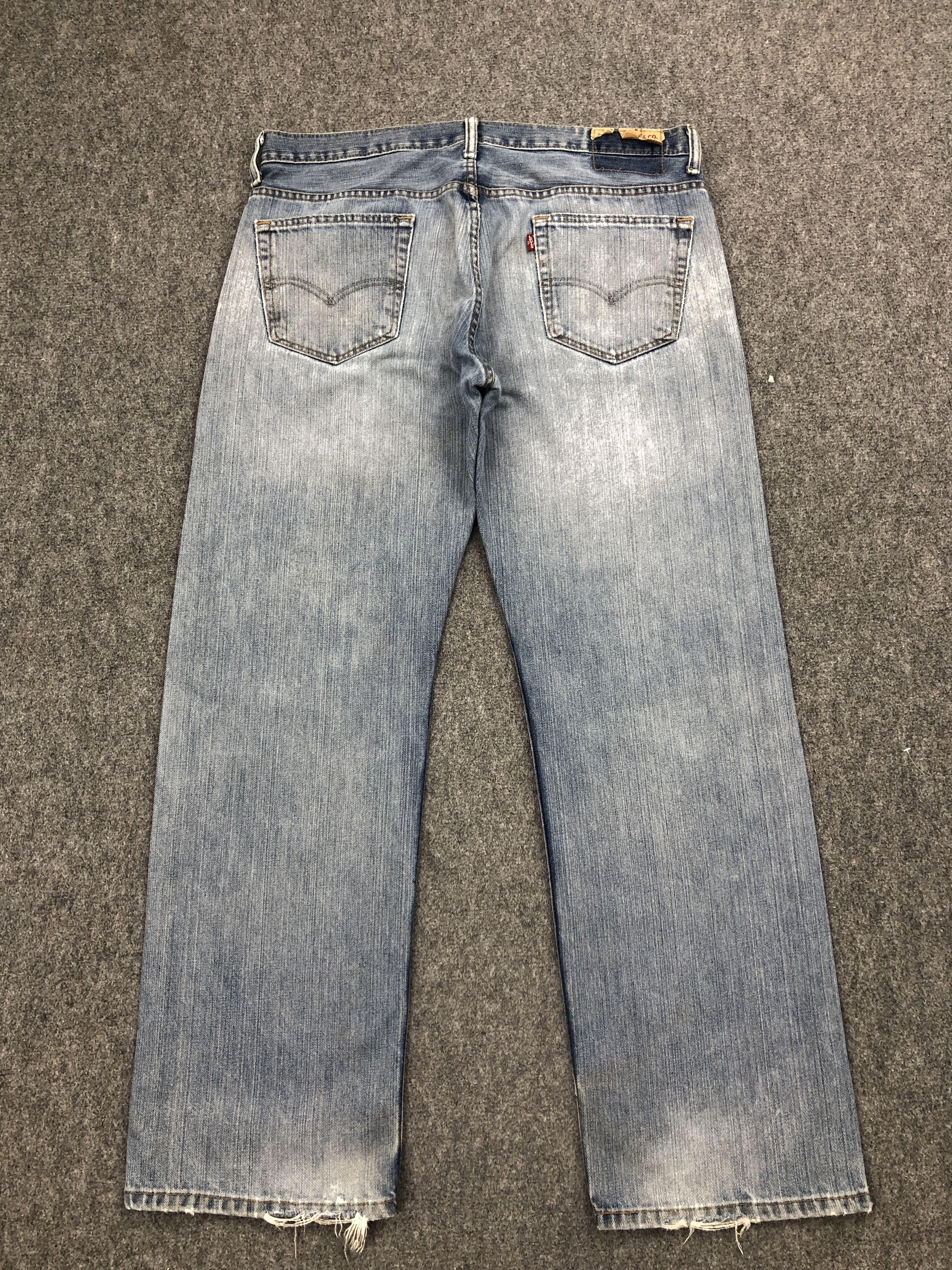 Levi's Vintage Distressed Levis 569 Faded Blue Jeans Size US 37 - 3 Thumbnail