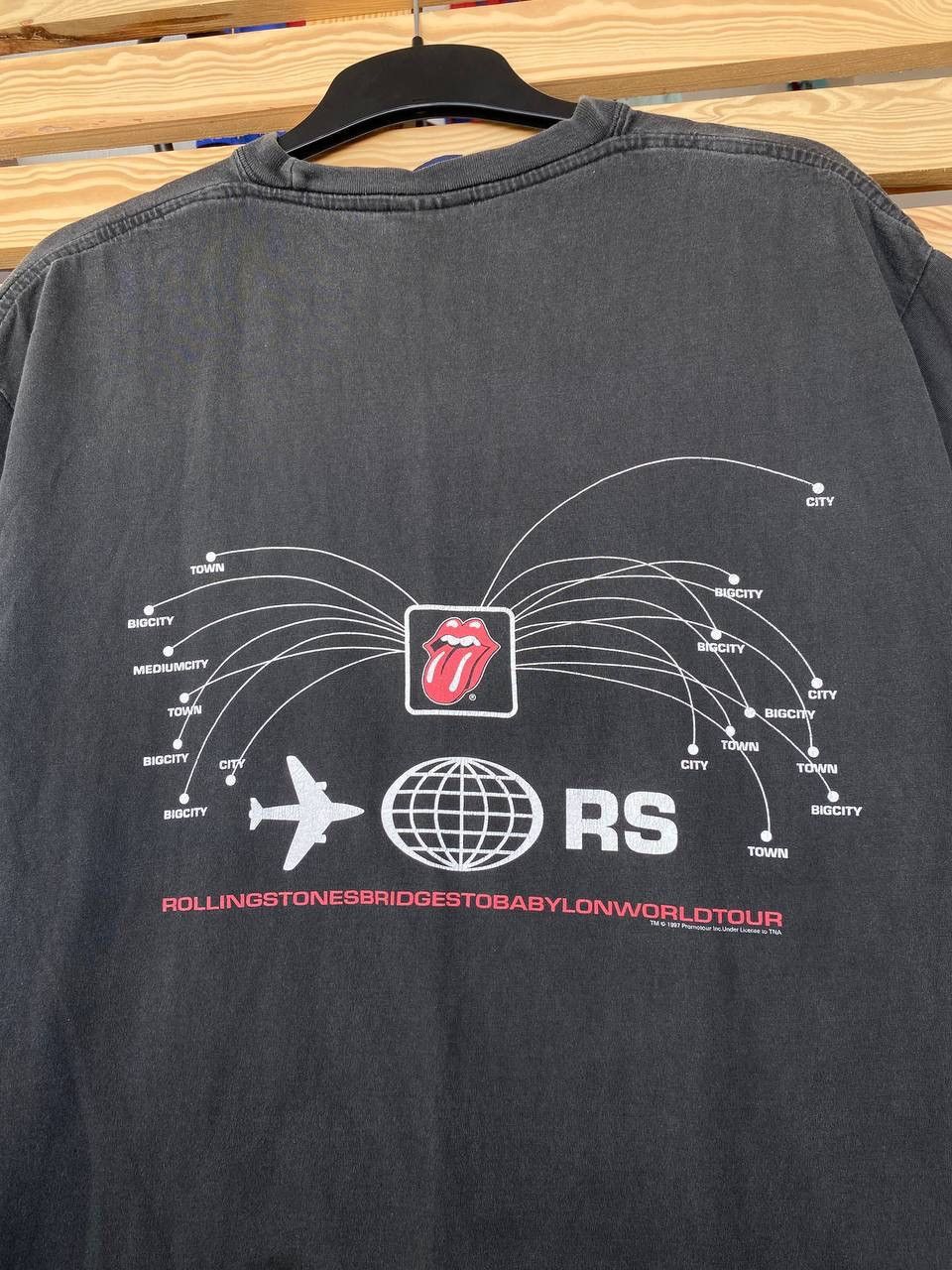 The Rolling Stones Vintage The Rolling Stones 1998 World Tour Big Logo 90s Tee Size US L / EU 52-54 / 3 - 11 Thumbnail