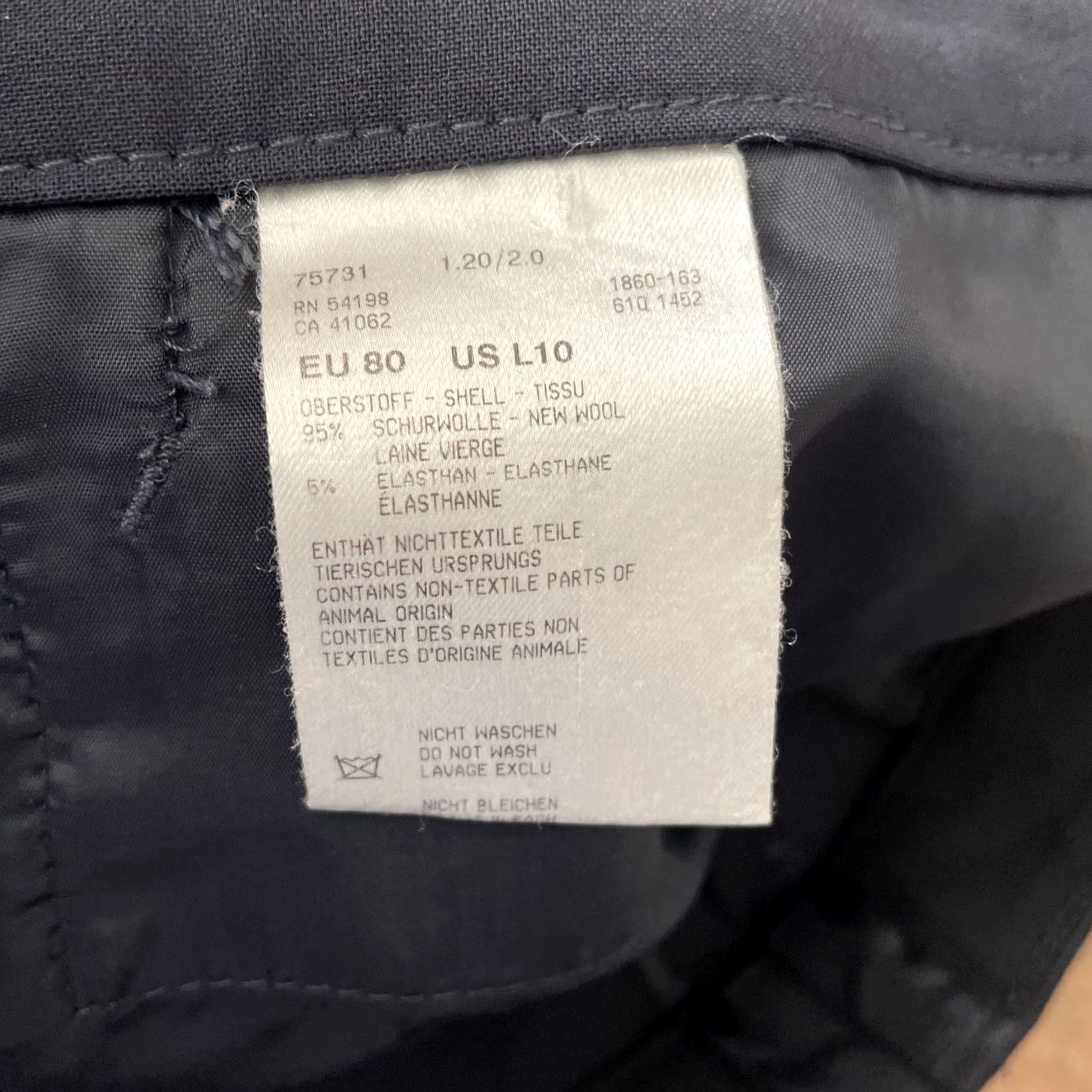 Bogner VINTAGE Bogner Dress Pants Womens Regular Size 34x29 Navy Blue Lightweight Wool Mid Rise Dress Pants Womens Mens? Size 32" / US 10 / IT 46 - 4 Thumbnail