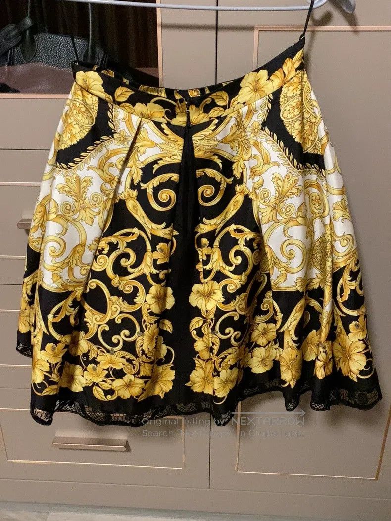 Versace Versace High-end collection skirts Size M / US 6-8 / IT 42-44 - 2 Thumbnail