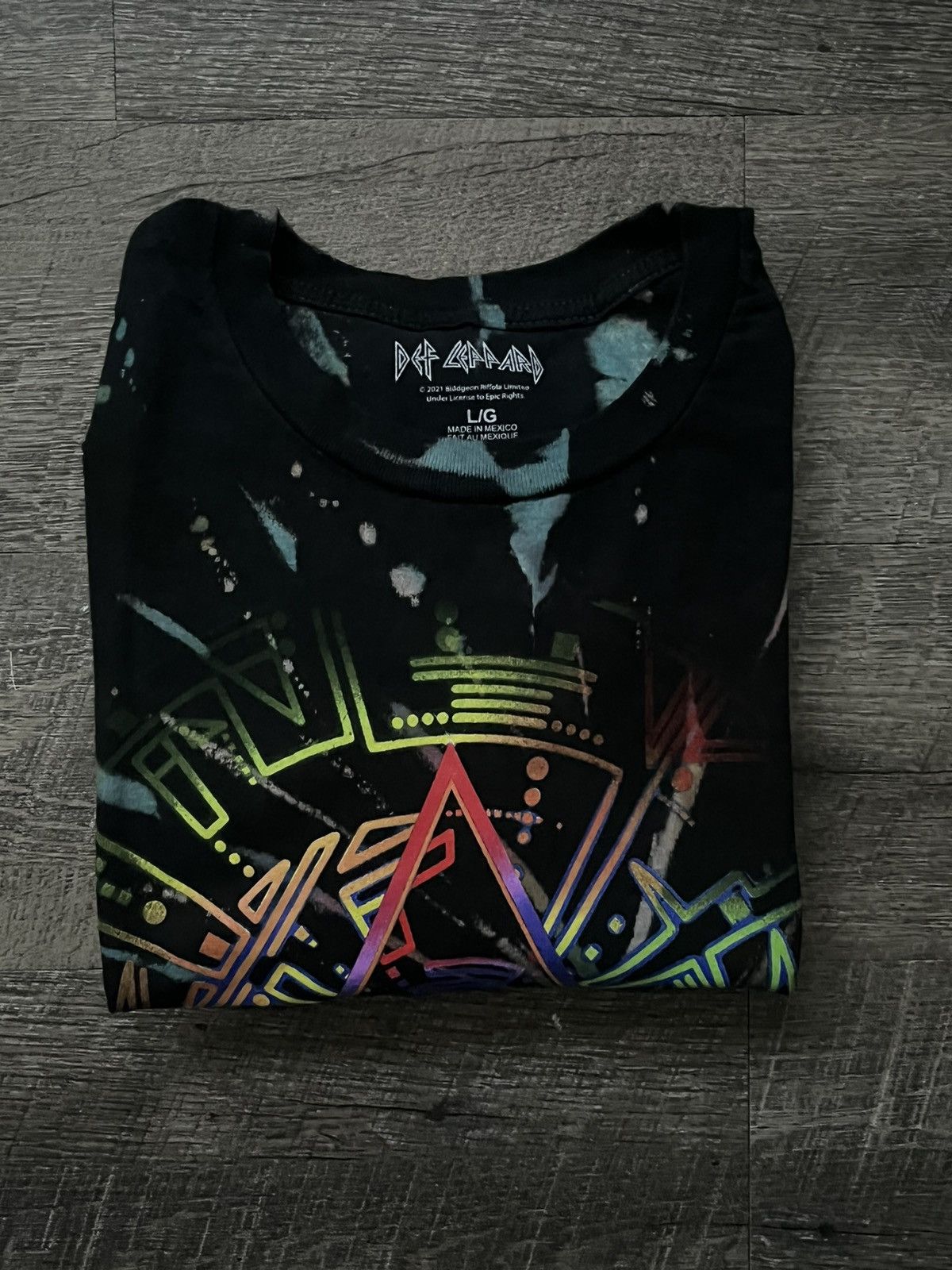 Band Tees Def Leppard Tie Dye Tee Shirt Size XL Size US XL / EU 56 / 4 - 7 Thumbnail