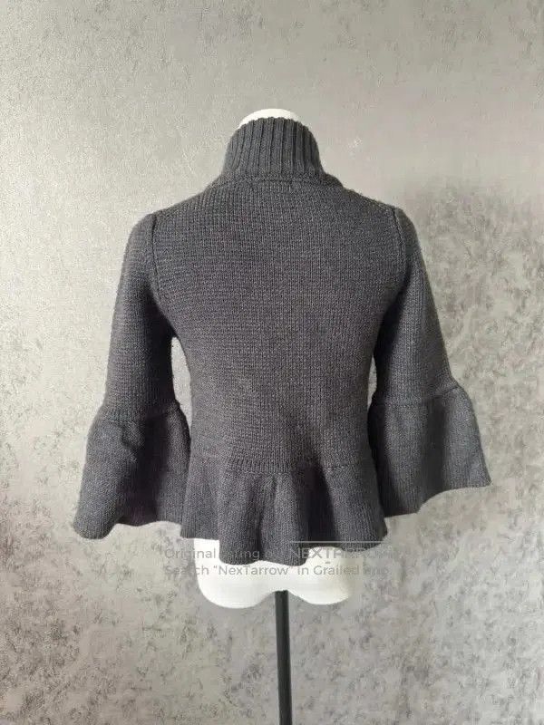 Burberry Burberry Women's Wool Blend Short Cardigan. Size M / US 6-8 / IT 42-44 - 4 Thumbnail