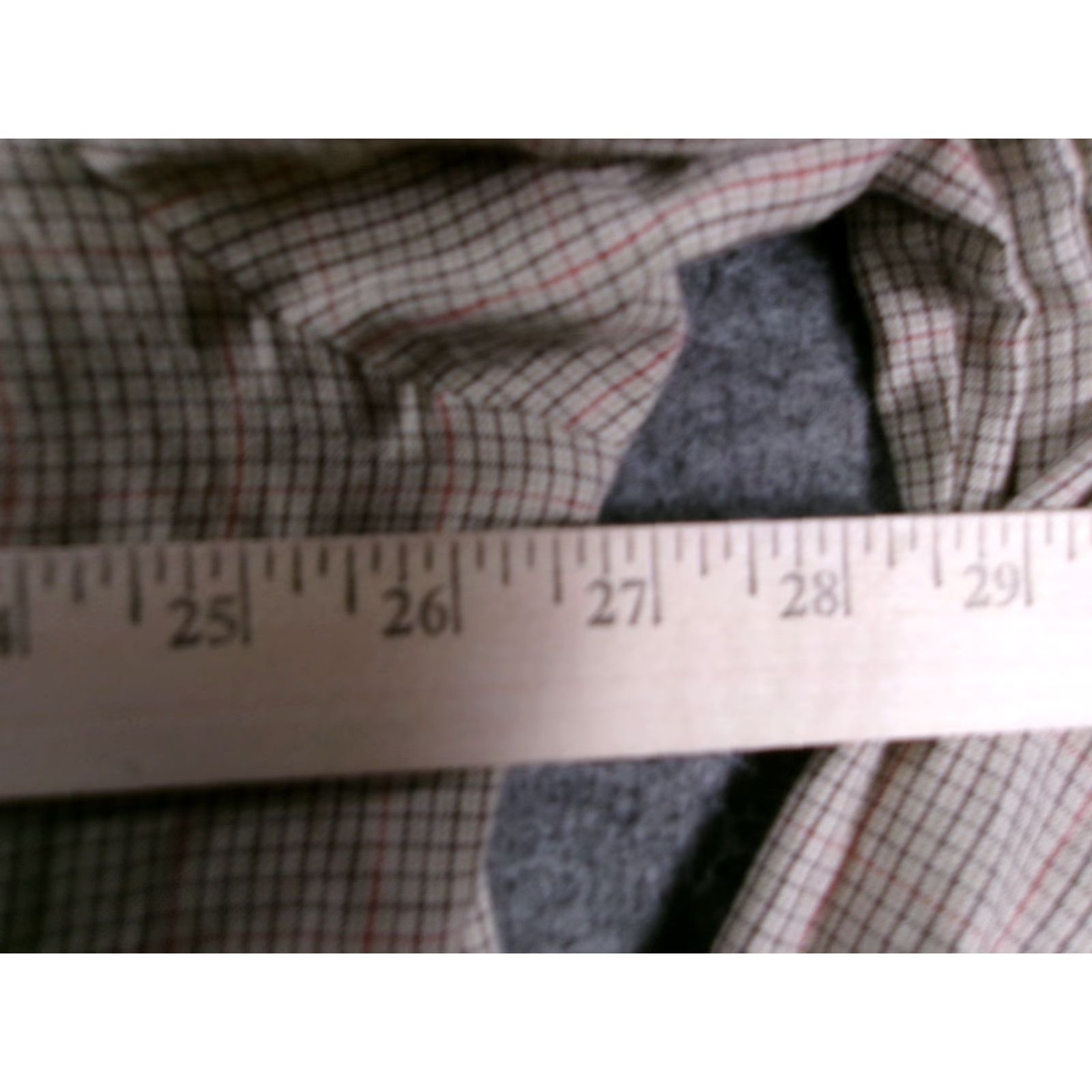 Van Heusen Van Heusen Shirt Men XL Tan Plaid No Iron Pocket Classic Causal Business Size US XL / EU 56 / 4 - 3 Thumbnail