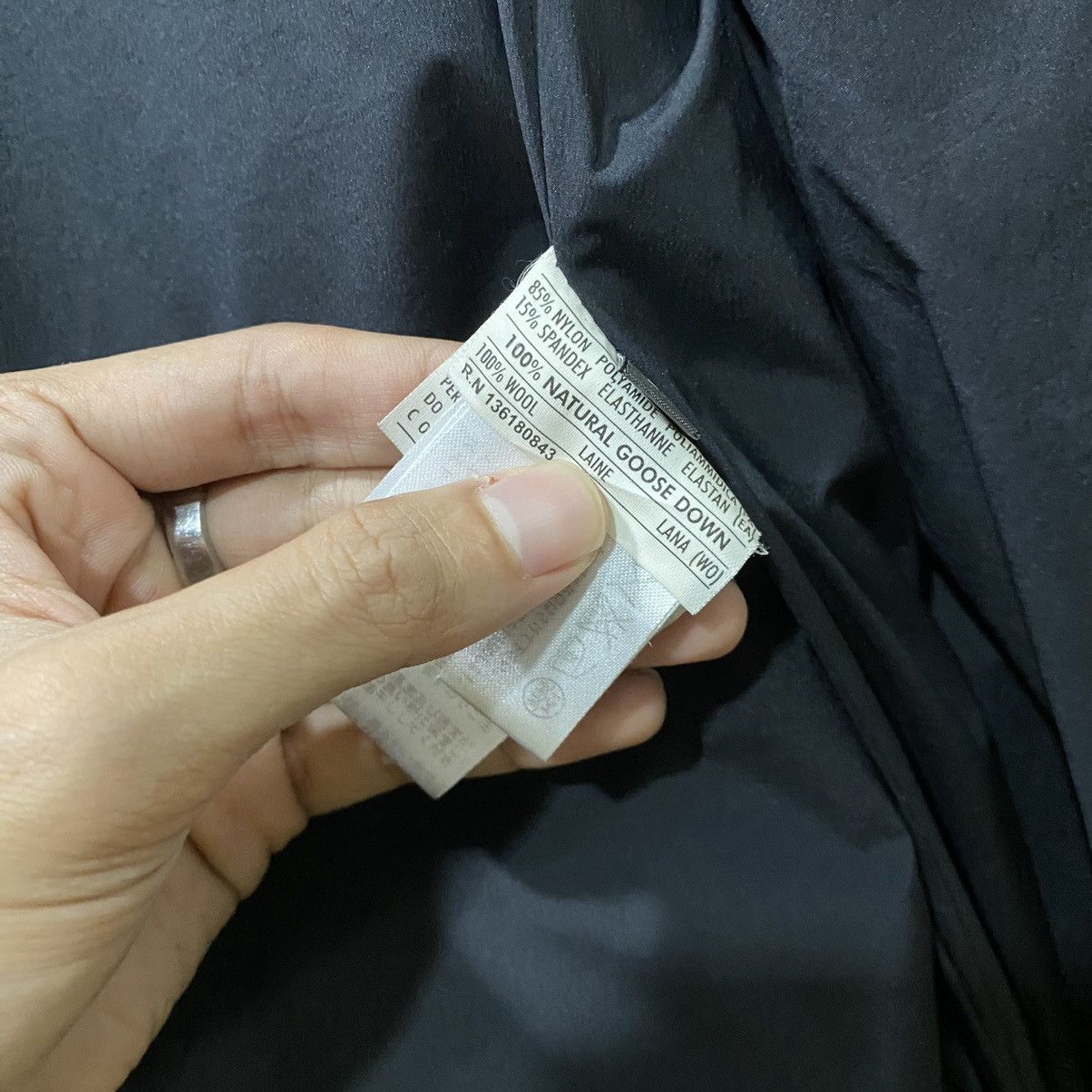 Salvatore Ferragamo Salvatore Ferragamo Down jacket multipocket made in italy Size US L / EU 52-54 / 3 - 20 Thumbnail
