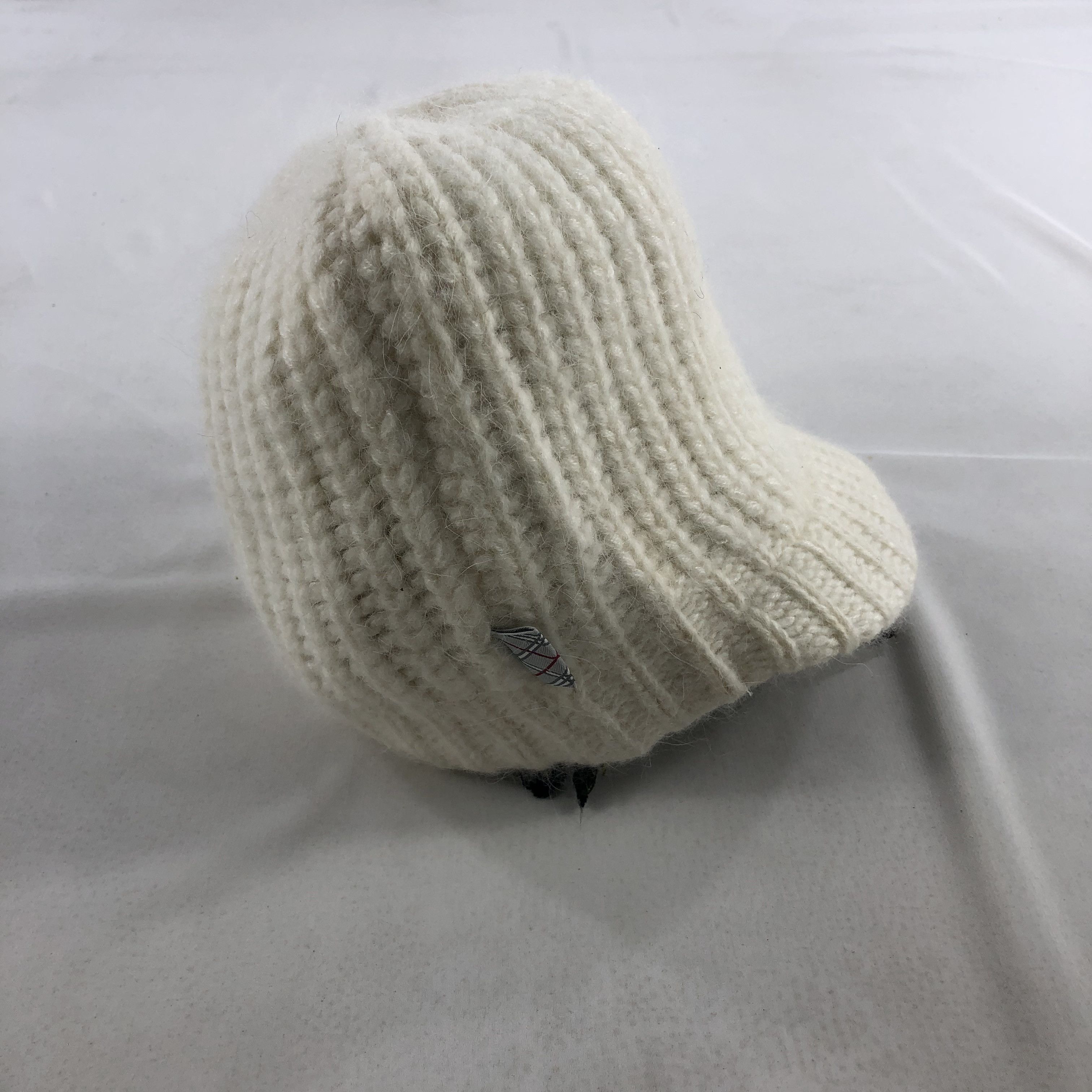 Ellesse Ellesse Snowcap Winter Hat Beanie B111 Size ONE SIZE - 3 Thumbnail