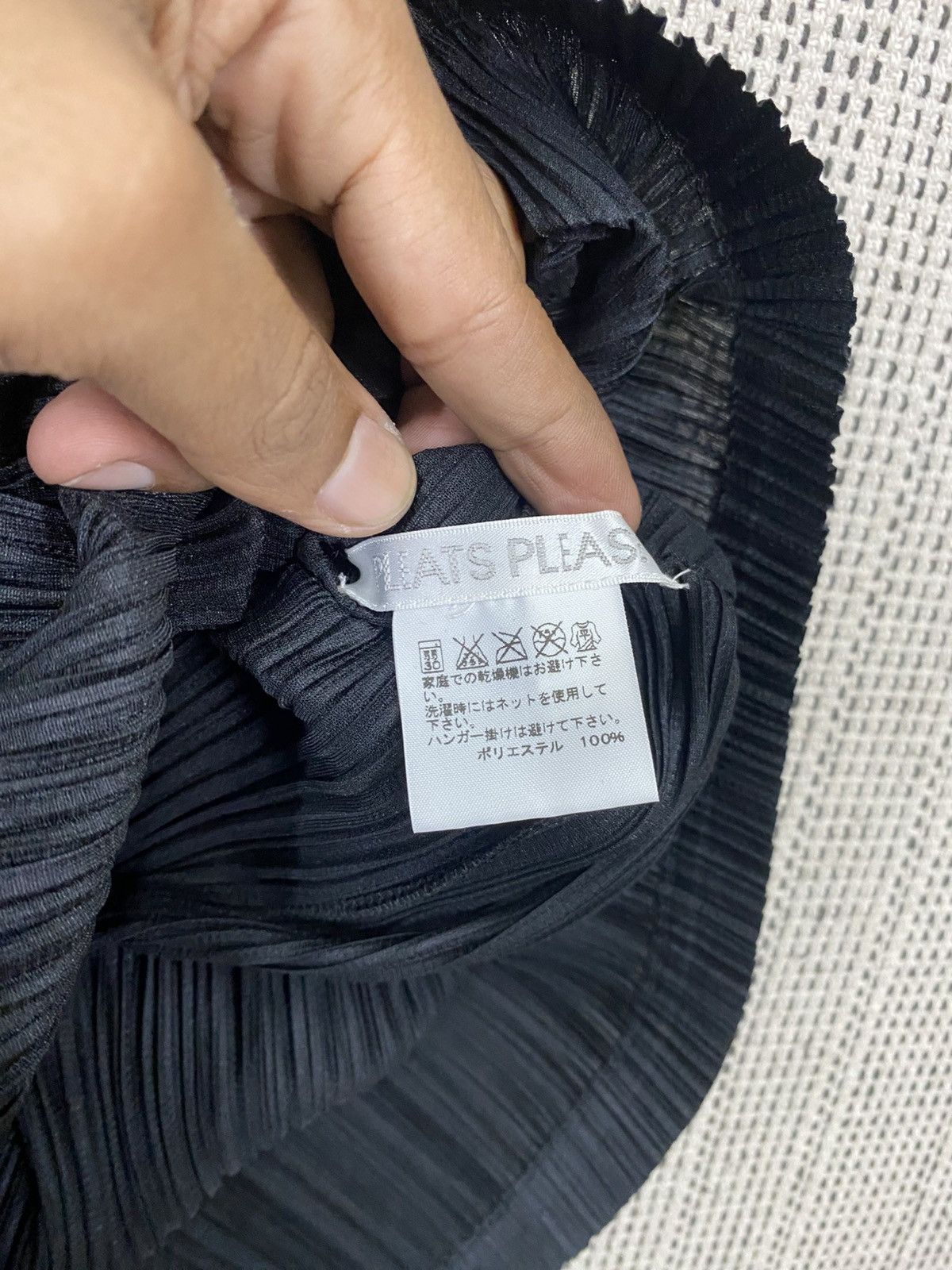 Pleats Please Issey Miyake PleatsPlease Issey Miyake Sculptural Zigzag Midi Dress Black Size M / US 6-8 / IT 42-44 - 5 Thumbnail