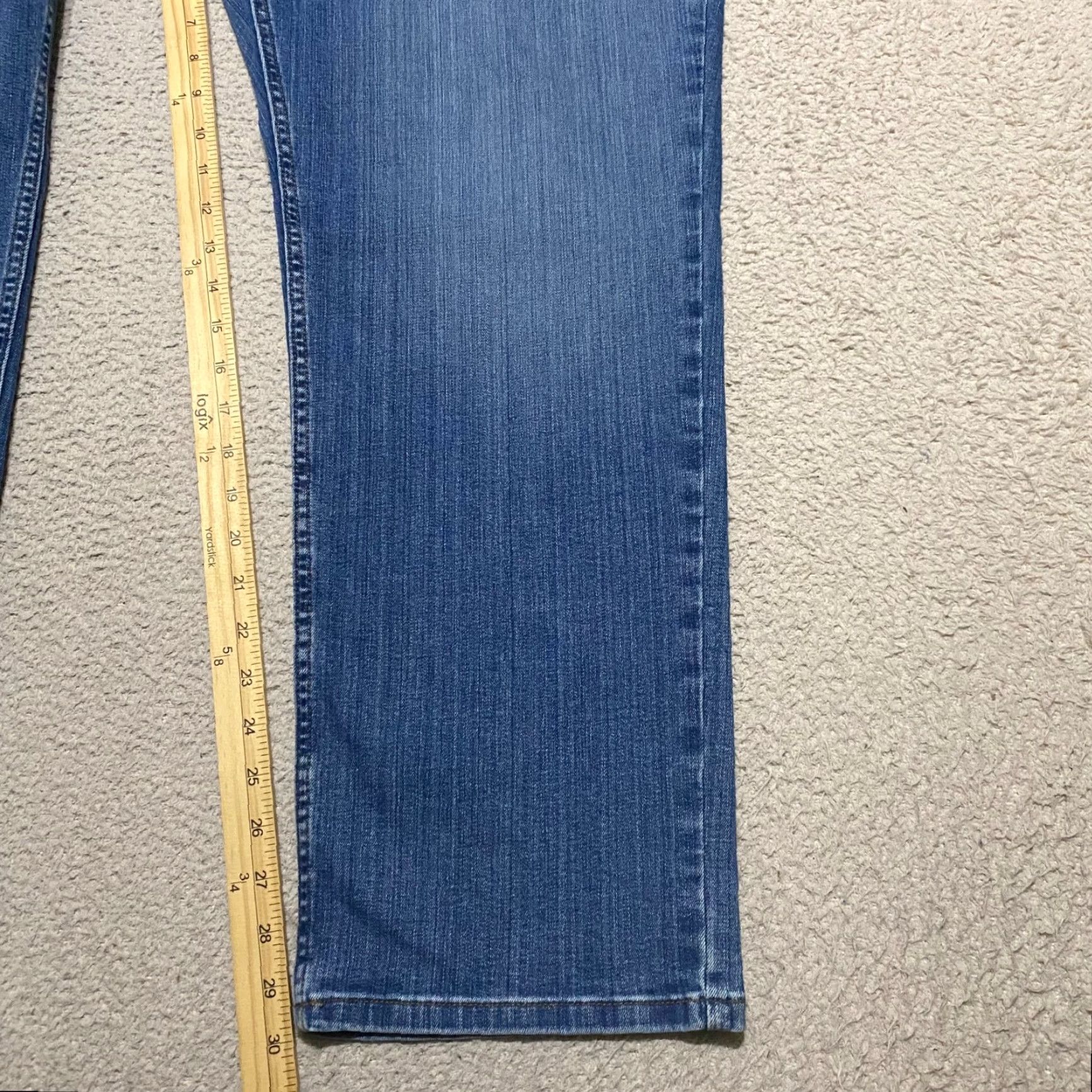 Vintage L.L. Bean Jeans Main Brand Men 42x30 Denim Medium Wash Straight Mid Rise Athletic Regular Beauty? Size US 42 / EU 58 - 6 Thumbnail