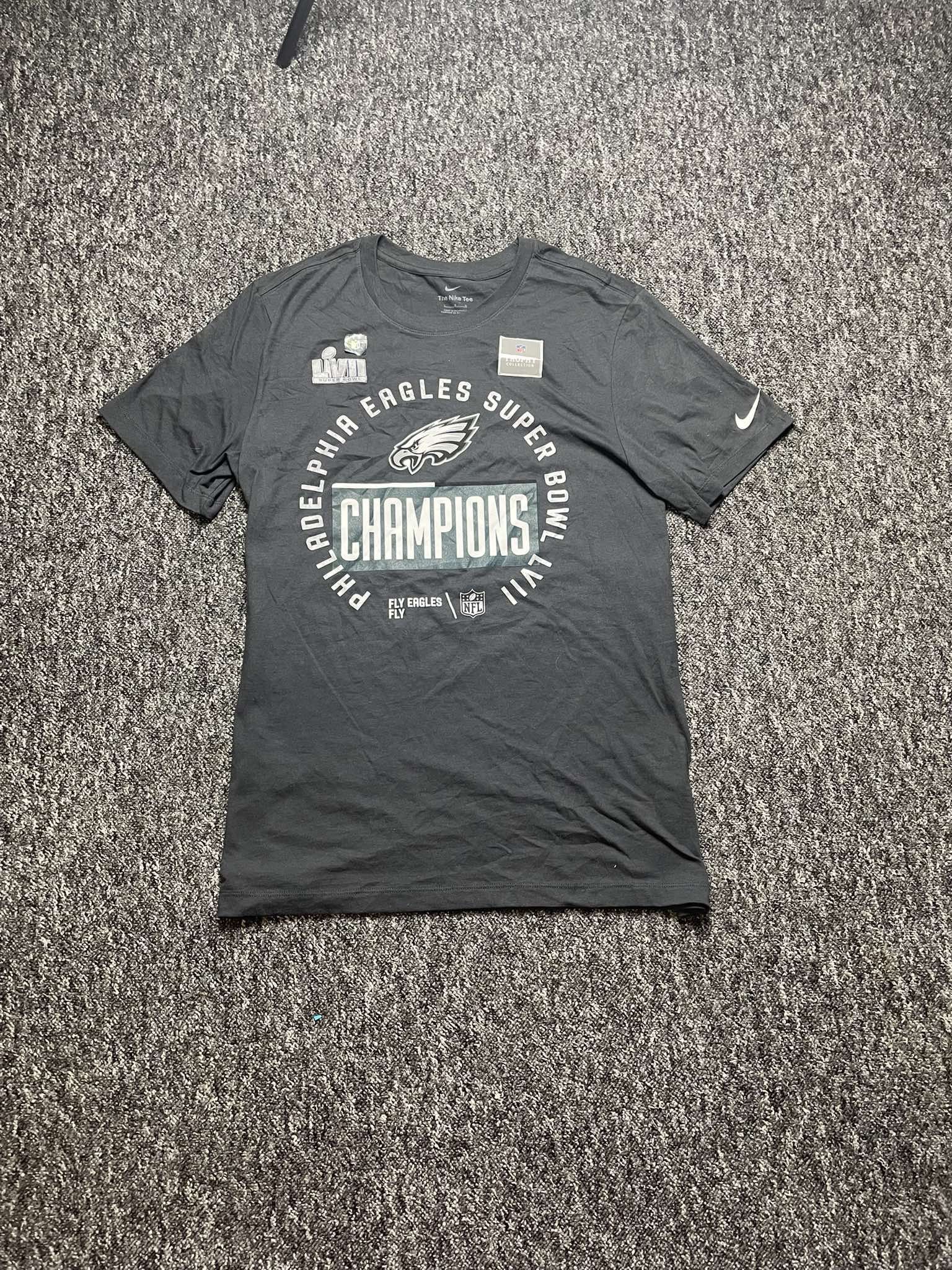 Nike × Vintage Tshirt basic Nike solo swoosh sportswear NFL Fly Eagles Fly Size US L / EU 52-54 / 3 - 1 Thumbnail