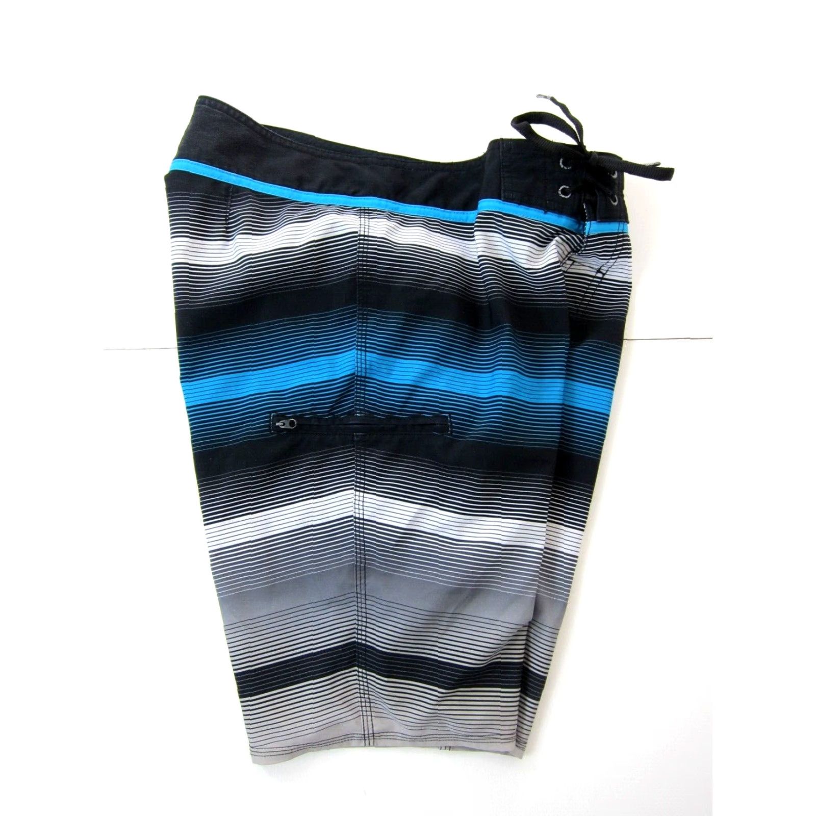 Quiksilver Quiksilver Men Board Shorts Surf Swim Blue Stripe Stretch Pocket 32" Waist 11" Rise 38" Hip 9.5" Inseam Size US 33 - 4 Thumbnail