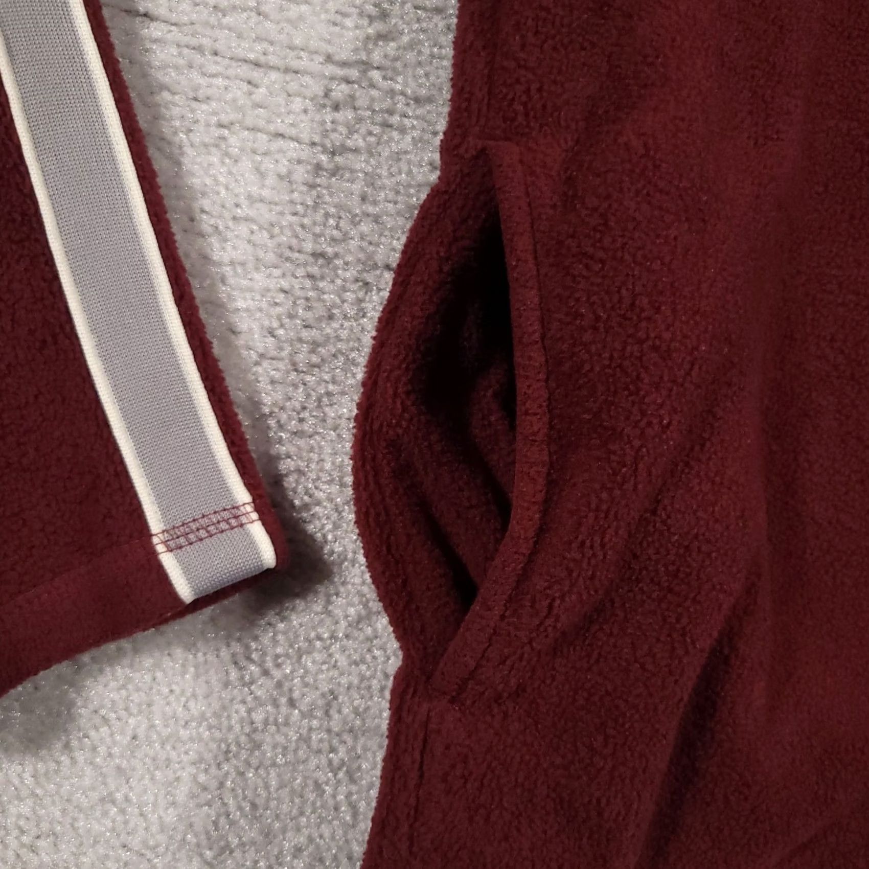 Old Navy Old Navy Sweatshirt Mens Medium Maroon Fleece Pullover Quarter Zip Sweater Retro Size US M / EU 48-50 / 2 - 6 Thumbnail