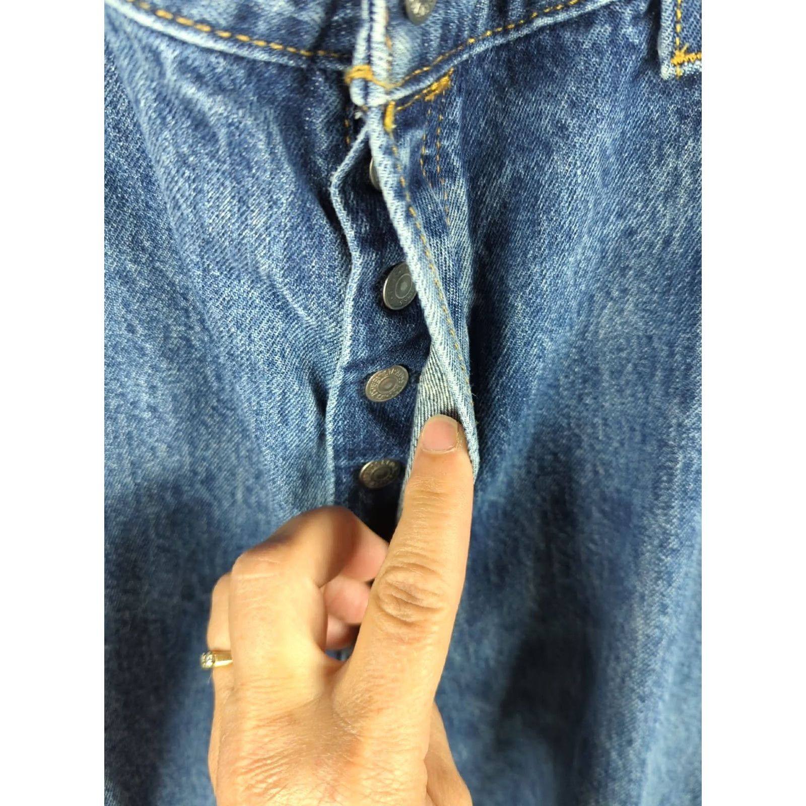 Levi's Levi's 501 Jeans Button Fly Regular Straight 40x34 Mens Denim Blue Cotton 5-Pocket Inseam 34 Mexico Manufacturer Levi'S 501 Series High Rise Size US 40 / EU 56 - 2 Thumbnail