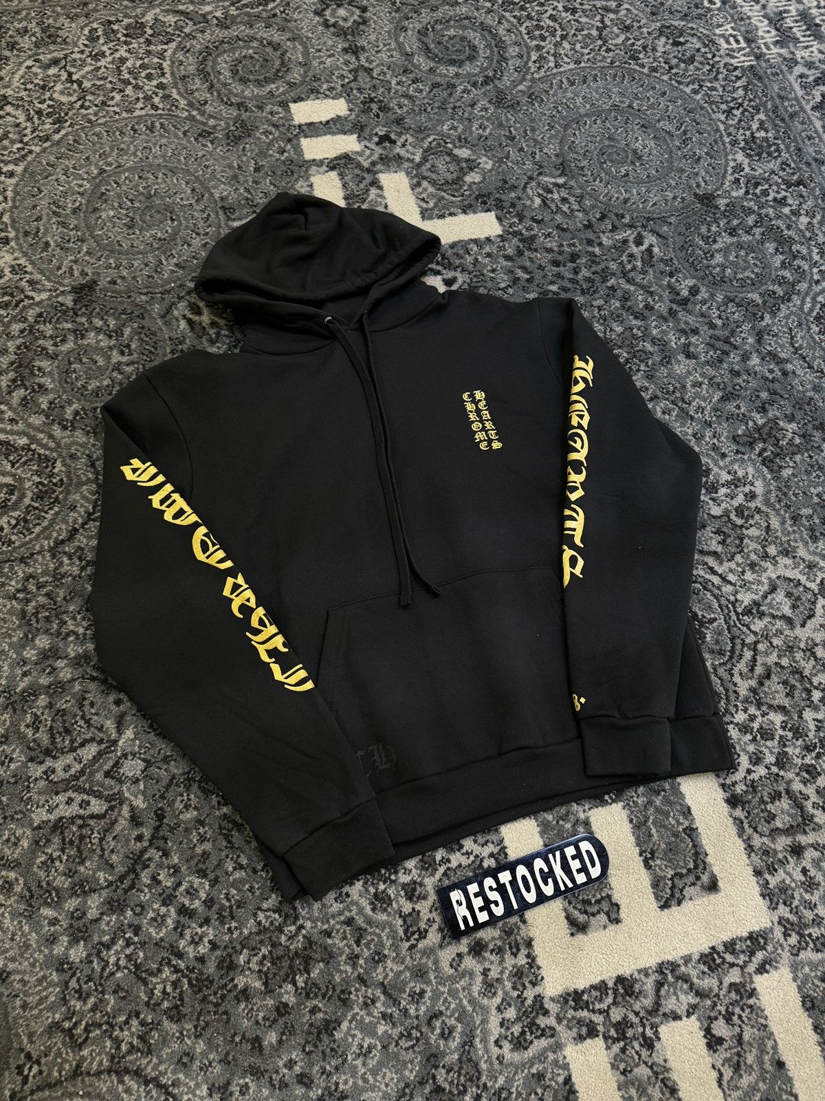 Chrome Hearts New Chrome Hearts Black & Gold Glitter Script Hoodie Size US M / EU 48-50 / 2 - 3 Thumbnail