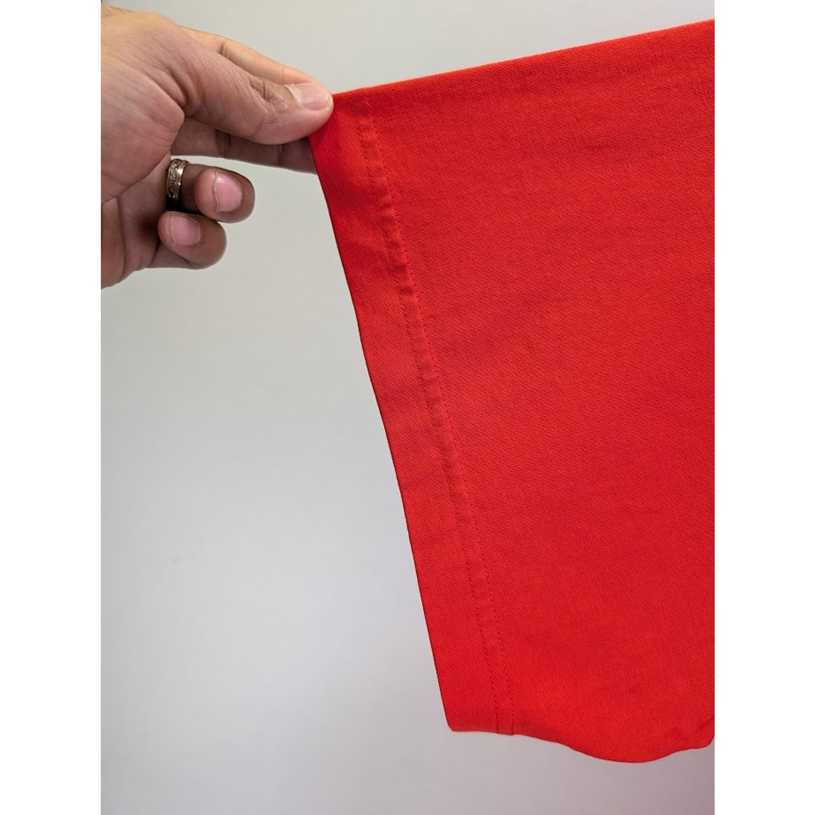 Balenciaga × Under Armour o1rshd1 Q:2 / T-Shirt Vintage Jersey in Red/White Size US M / EU 48-50 / 2 - 7 Thumbnail