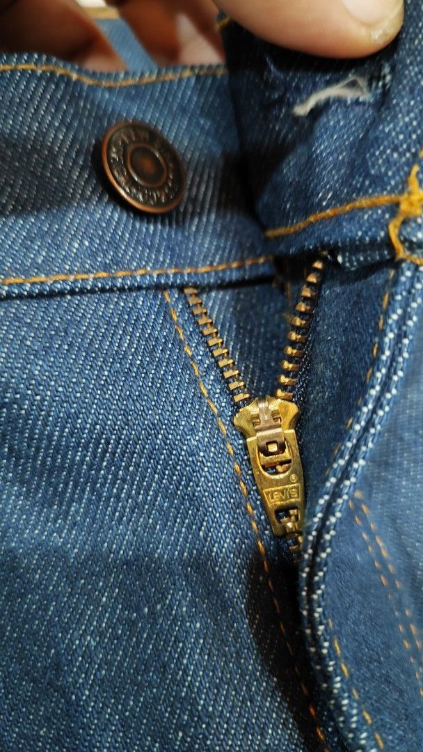 Levi's Vintage Clothing Vintage 1982 Levi’s 505-0217 Deadstock Jeans W36 L32 USA Size US 36 / EU 52 - 7 Thumbnail