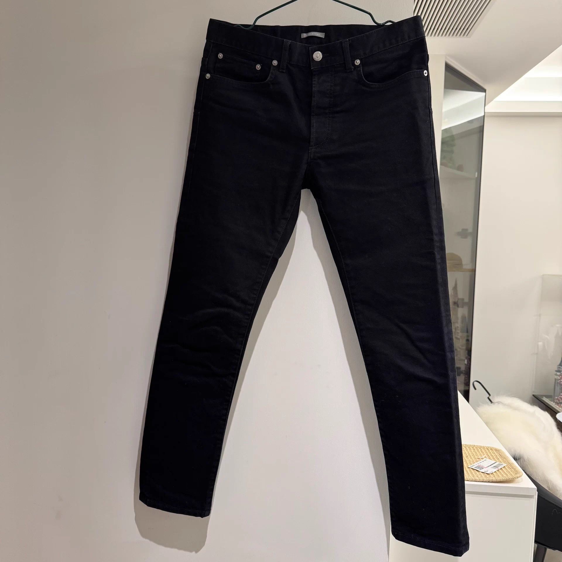 Dior Dior casual black jeans 30 like new Size US 30 / EU 46 - 1 Thumbnail