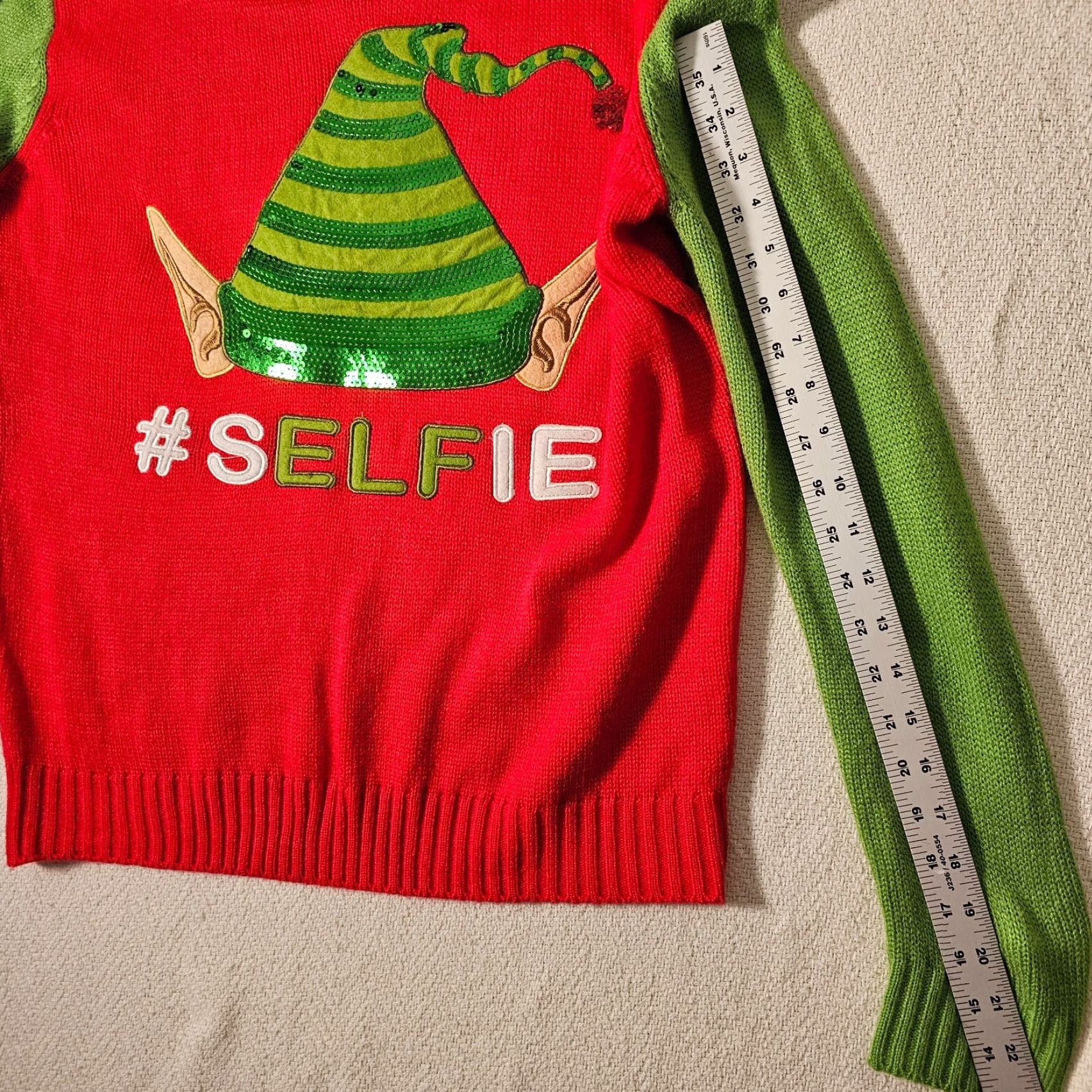 Vintage Christmas holiday ugly sweater Elf long sleeve Sequin size Medium #selfie Size M / US 6-8 / IT 42-44 - 7 Thumbnail