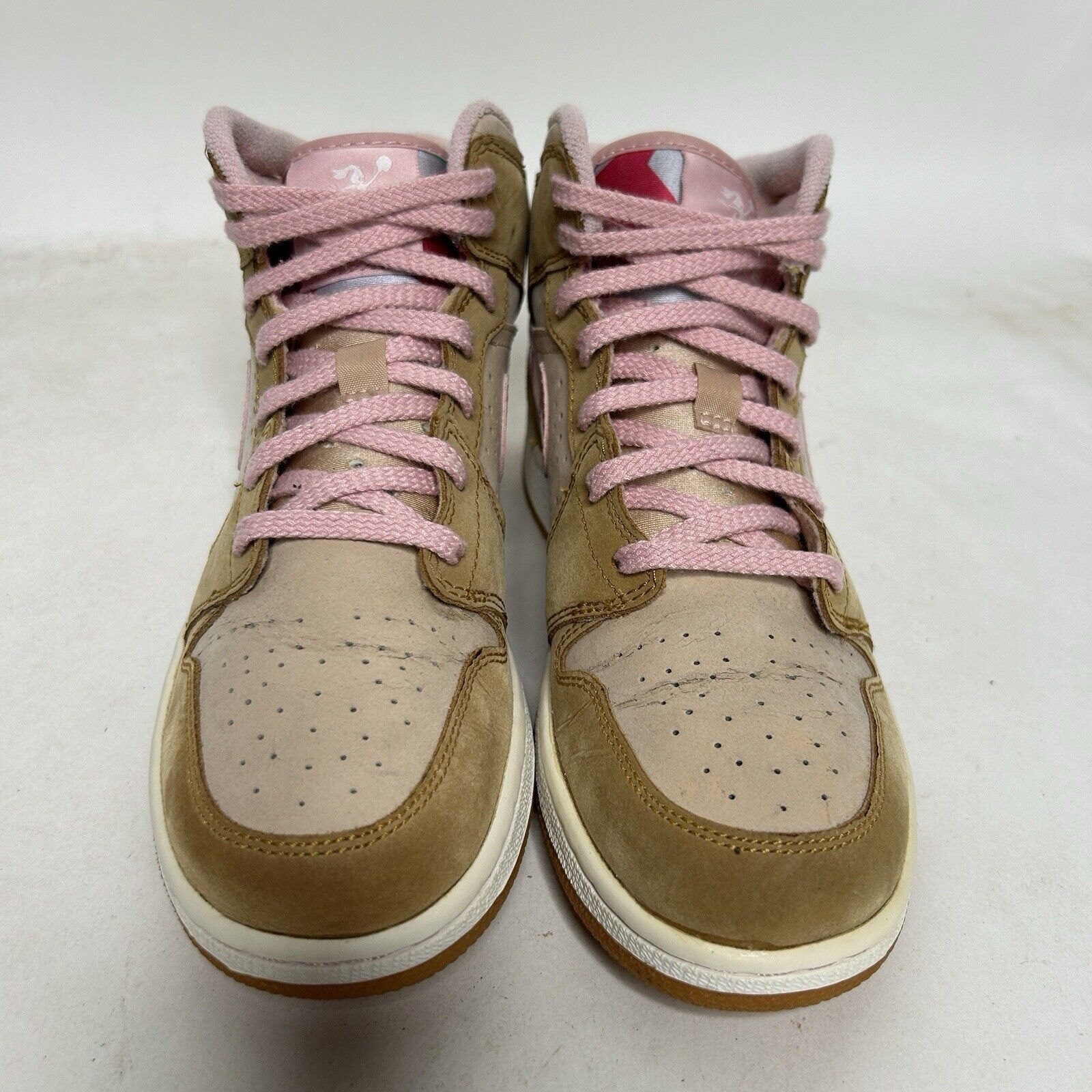 Jordan Brand Nike Shoes Air Jordan 1 Hare GS “Wheat/Lola Bunny” 2024 Size US 7.5 / IT 37.5 - 2 Thumbnail