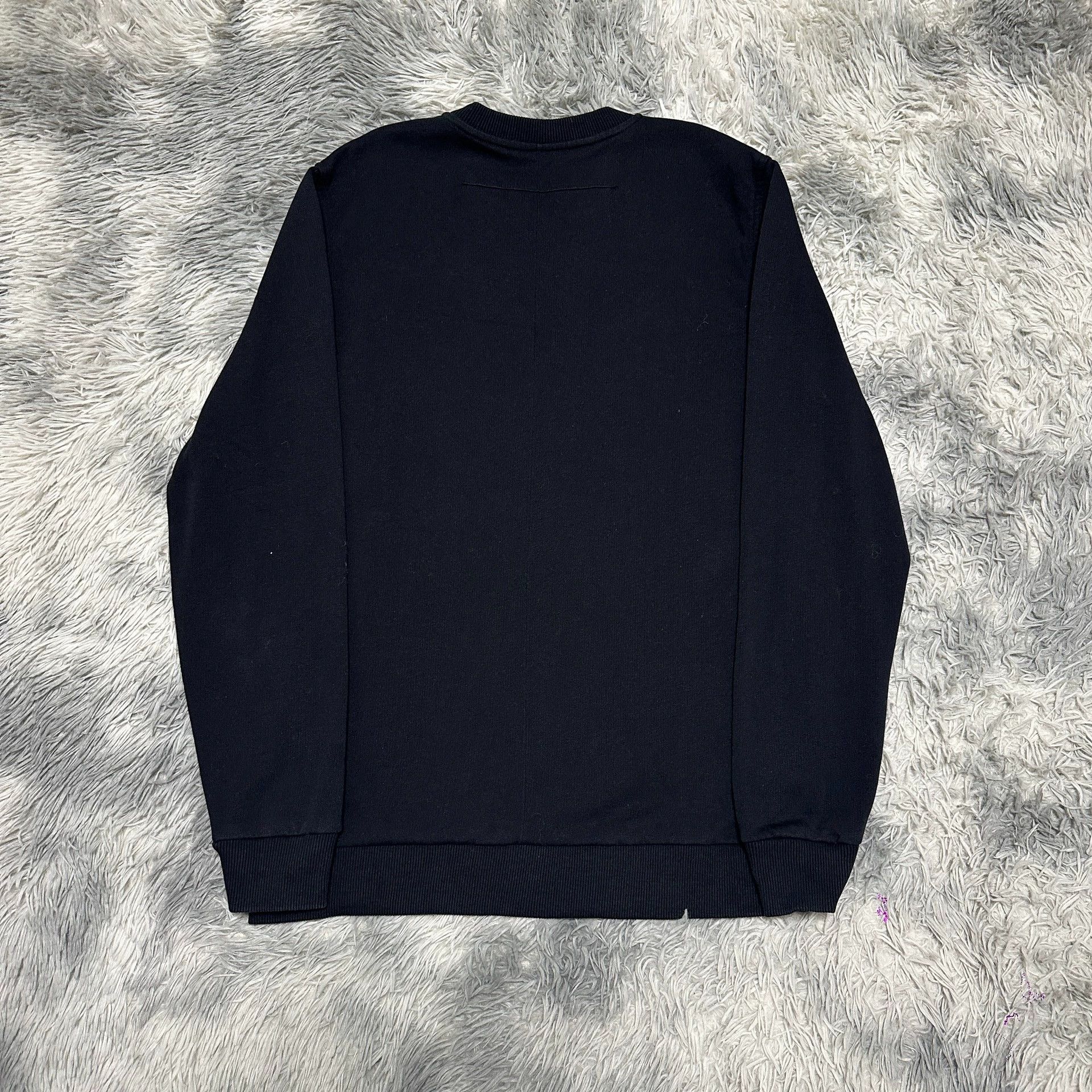 Givenchy givenchy rose logo sweatshirt in new condition Size US S / EU 44-46 / 1 - 6 Thumbnail