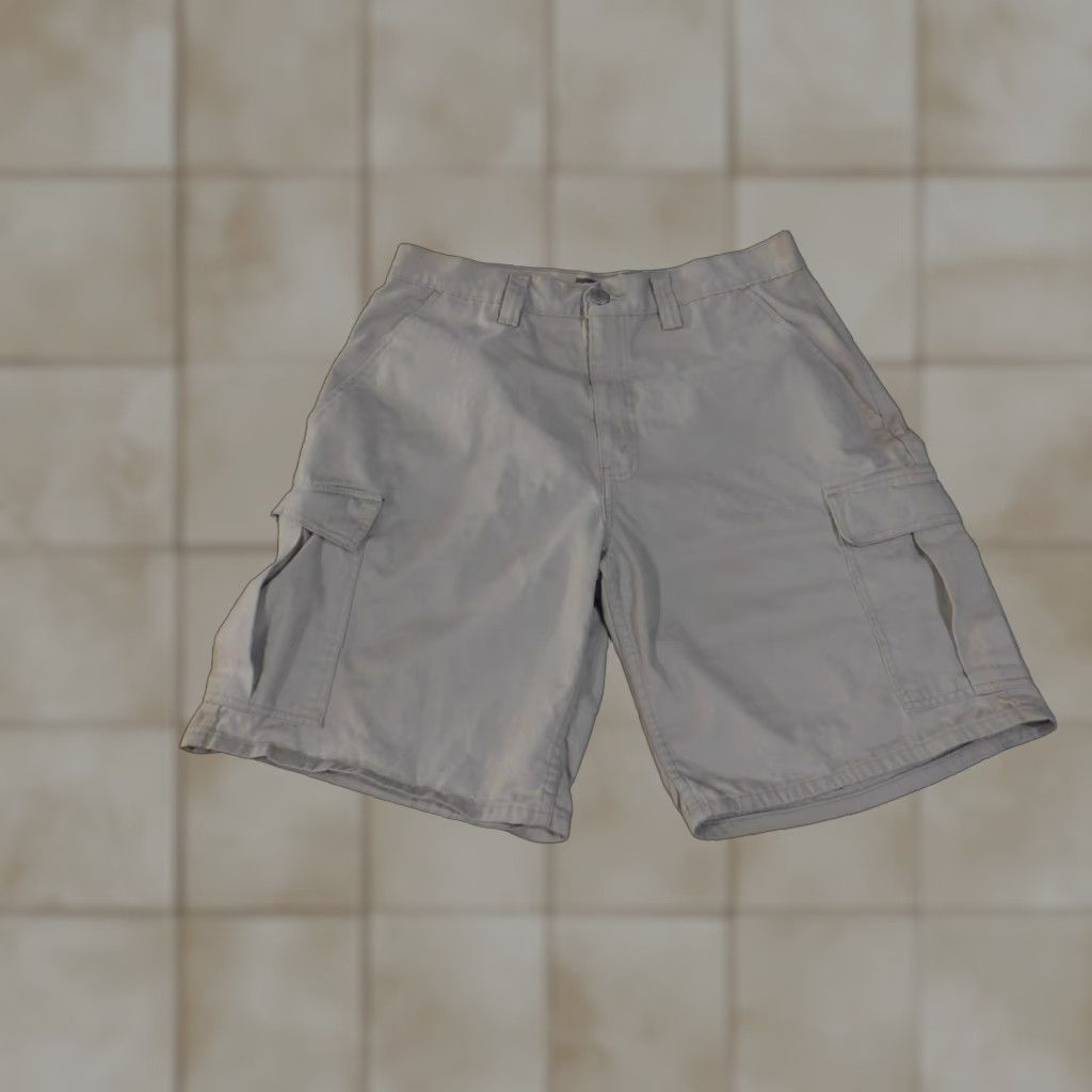 Levi's Levi's SilverTab Cargo Shorts Mens 34 Khaki Tan Utility Pockets Zip Fly Casual Size US 34 / EU 50 - 1 Thumbnail