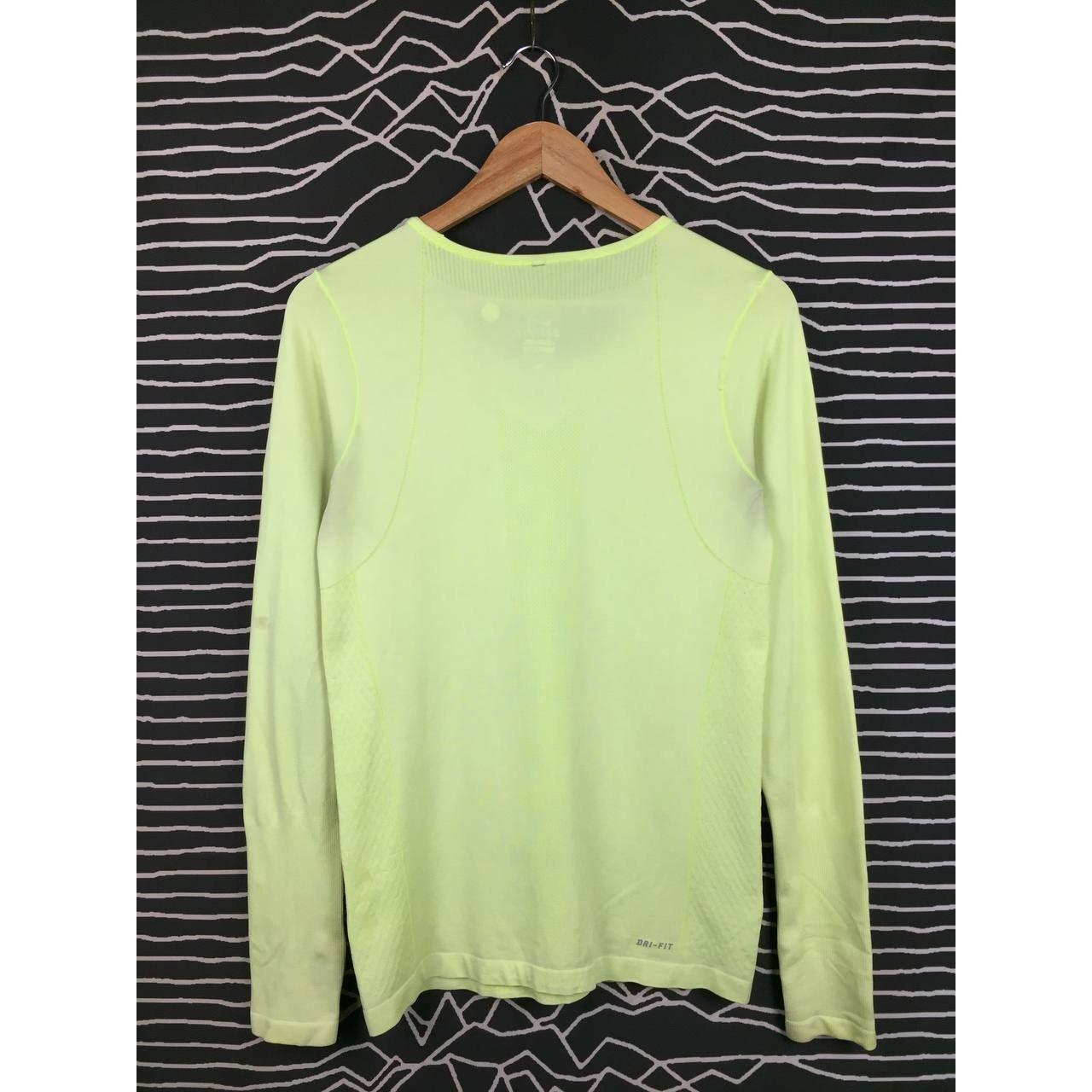 Nike Nike Dri-Fit Running Long Sleeve Activewear Tee Size US S / EU 44-46 / 1 - 8 Thumbnail