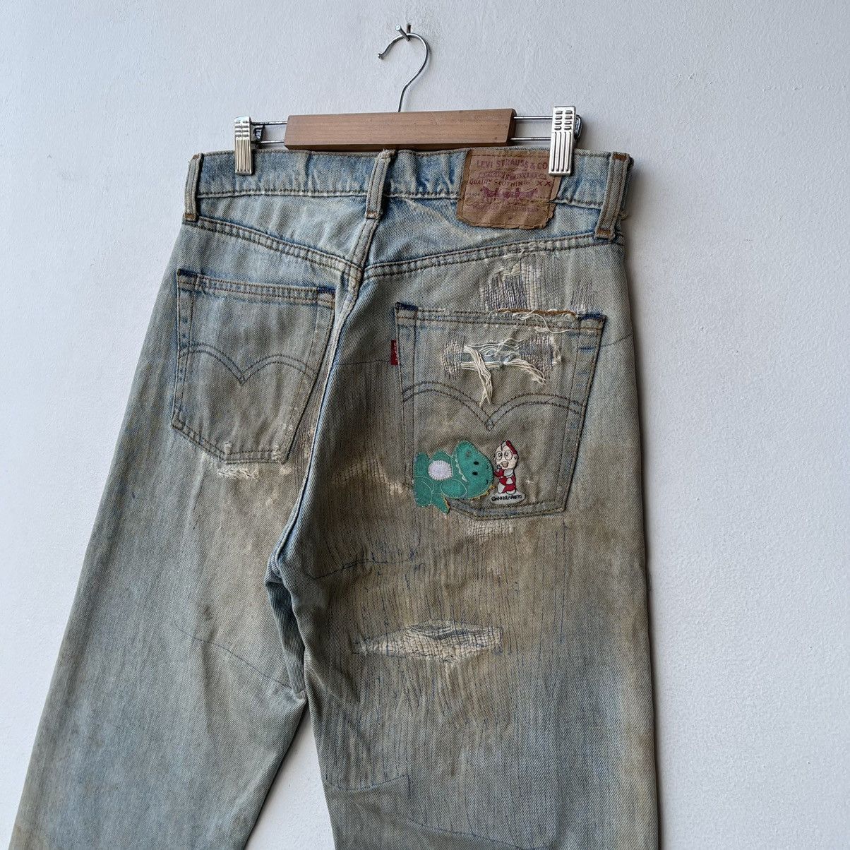 Levi's Vintage Levi’s 509 Reworked Anime Pop-Art Boro Sashiko Denim Size US 31 - 13 Thumbnail