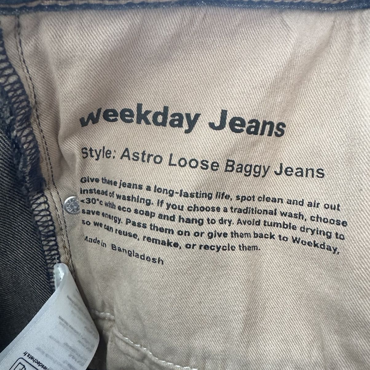 Weekday Weekday Astro loose baggy Jeans Size US 34 / EU 50 - 8 Thumbnail