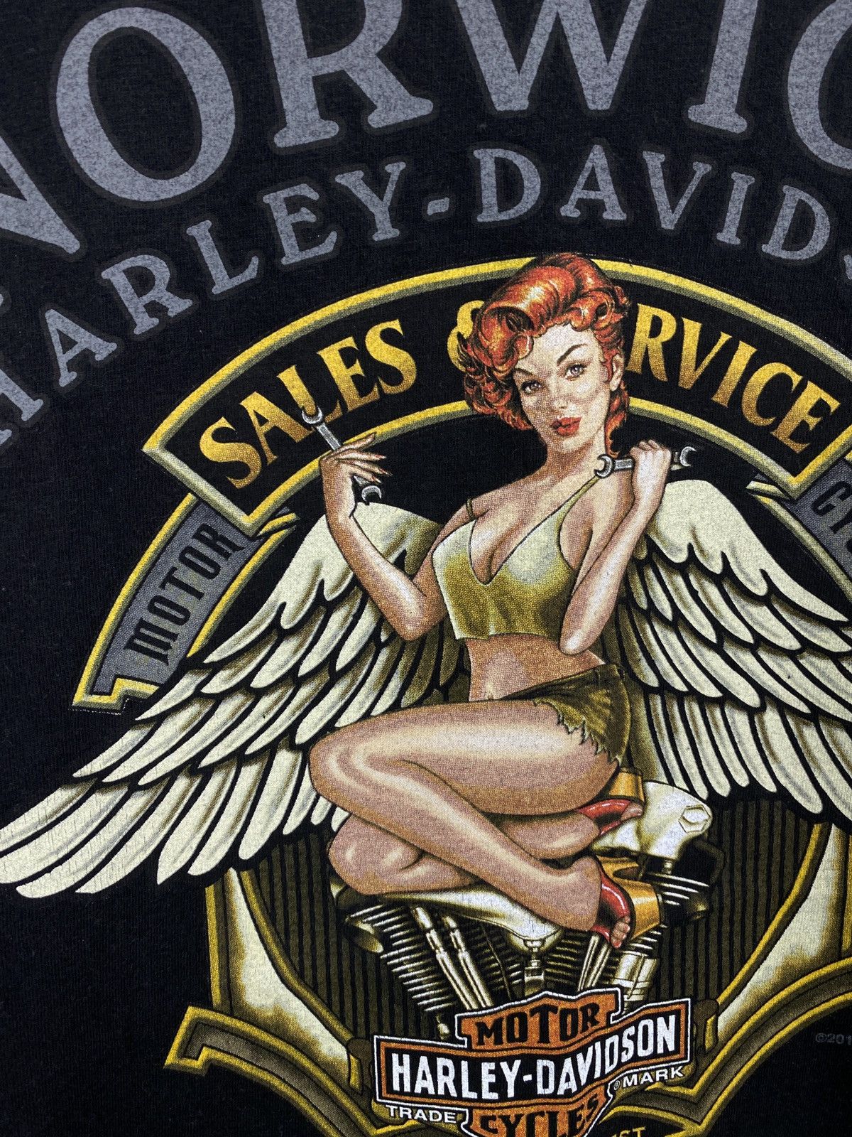 Harley Davidson 🏴󠁧󠁢󠁥󠁮󠁧󠁿 Vintage Y2K Harley Davidson England Sexy Girl Choppers Tee Size US L / EU 52-54 / 3 - 7 Thumbnail