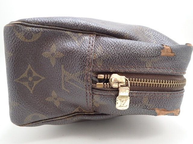 Louis Vuitton LV Trousse Toilette 28 Cosmetic Pouch Monogram M47522 Size ONE SIZE - 5 Thumbnail