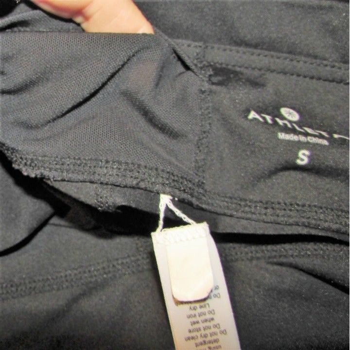 Athleta Athleta Small Ariel Swim/Workout Capris Size 28" / US 6 / IT 42 - 9 Thumbnail