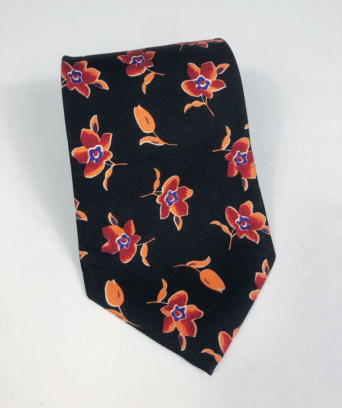 Diadora Rare Vintage Diadora Italy Floral Silk Tie Size ONE SIZE - 1 Thumbnail