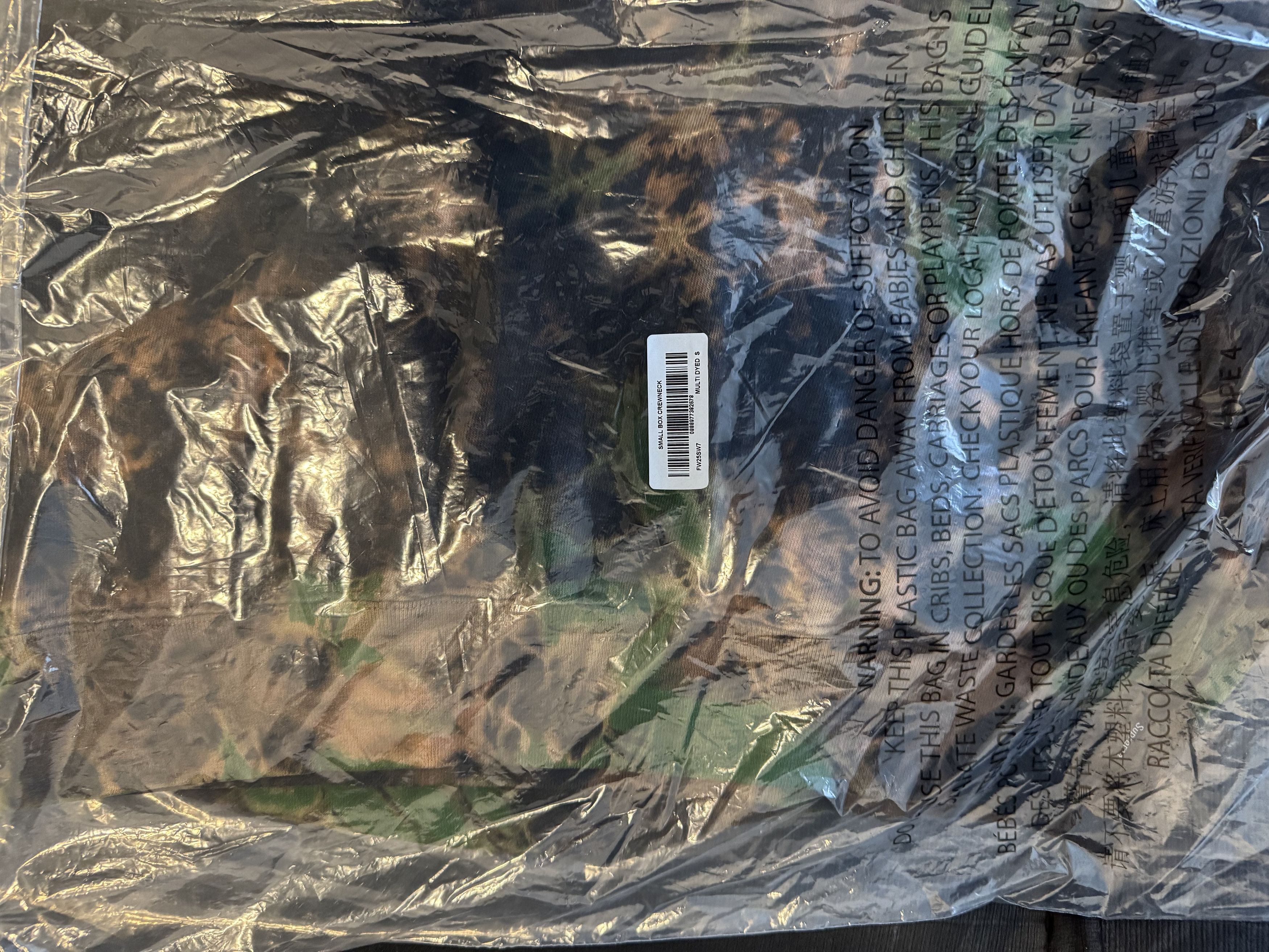 Supreme Small Box Logo Tye Dye Size US S / EU 44-46 / 1 - 5 Thumbnail