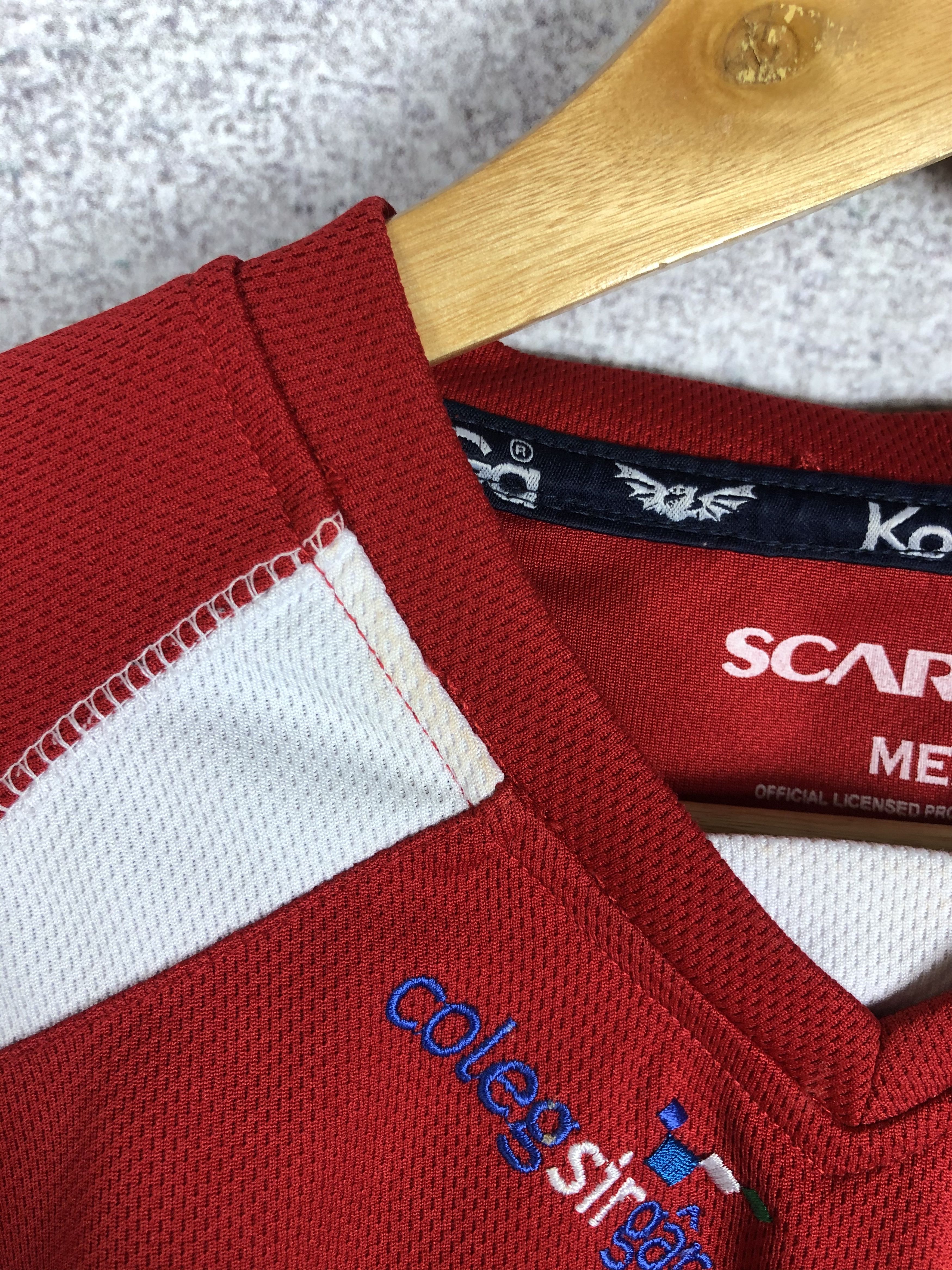 Vintage Vintage Scarlets Rugby JERSEY KOOGA 90s T-Shirt Size US M / EU 48-50 / 2 - 10 Thumbnail
