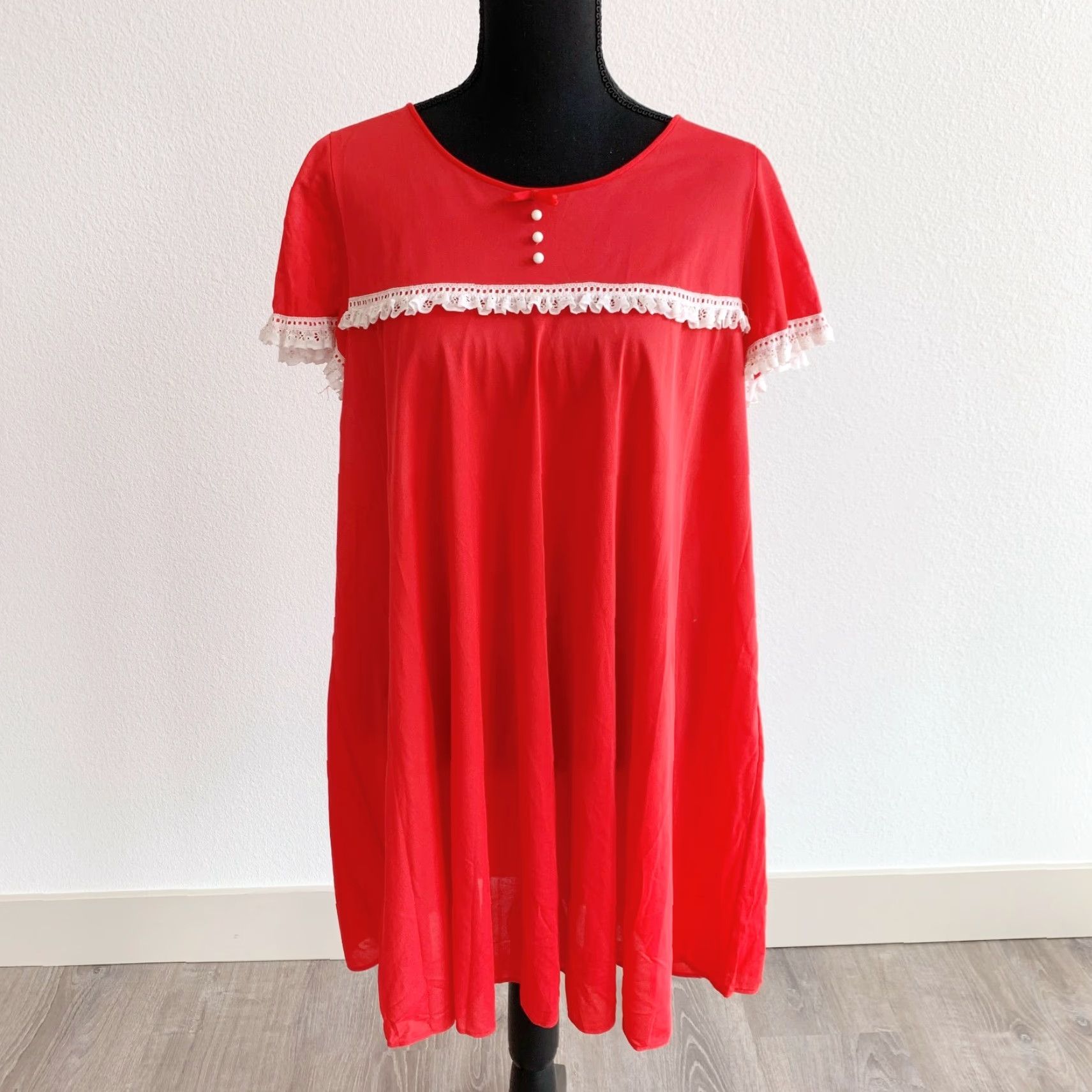 Vintage VINTAGE Lorraine Red White Nylon Lace Nightie Nightgown Robe Set Size Large Ladies Nightgown Set Nylon Lace GoGo 1960s Red Lorraine Mens? Size ONE SIZE - 6 Thumbnail