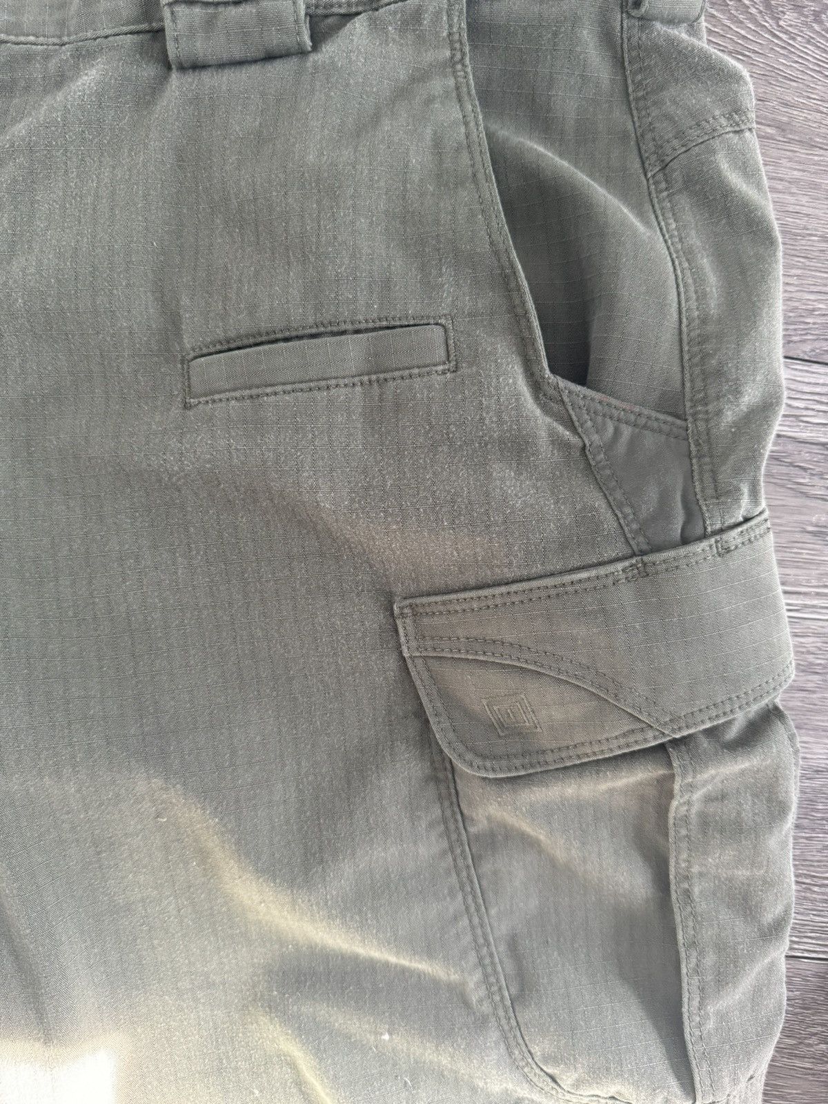Vintage 5.11 TACTICAL SERIES GREEN CARGO PANTS Size US 36 / EU 52 - 5 Thumbnail