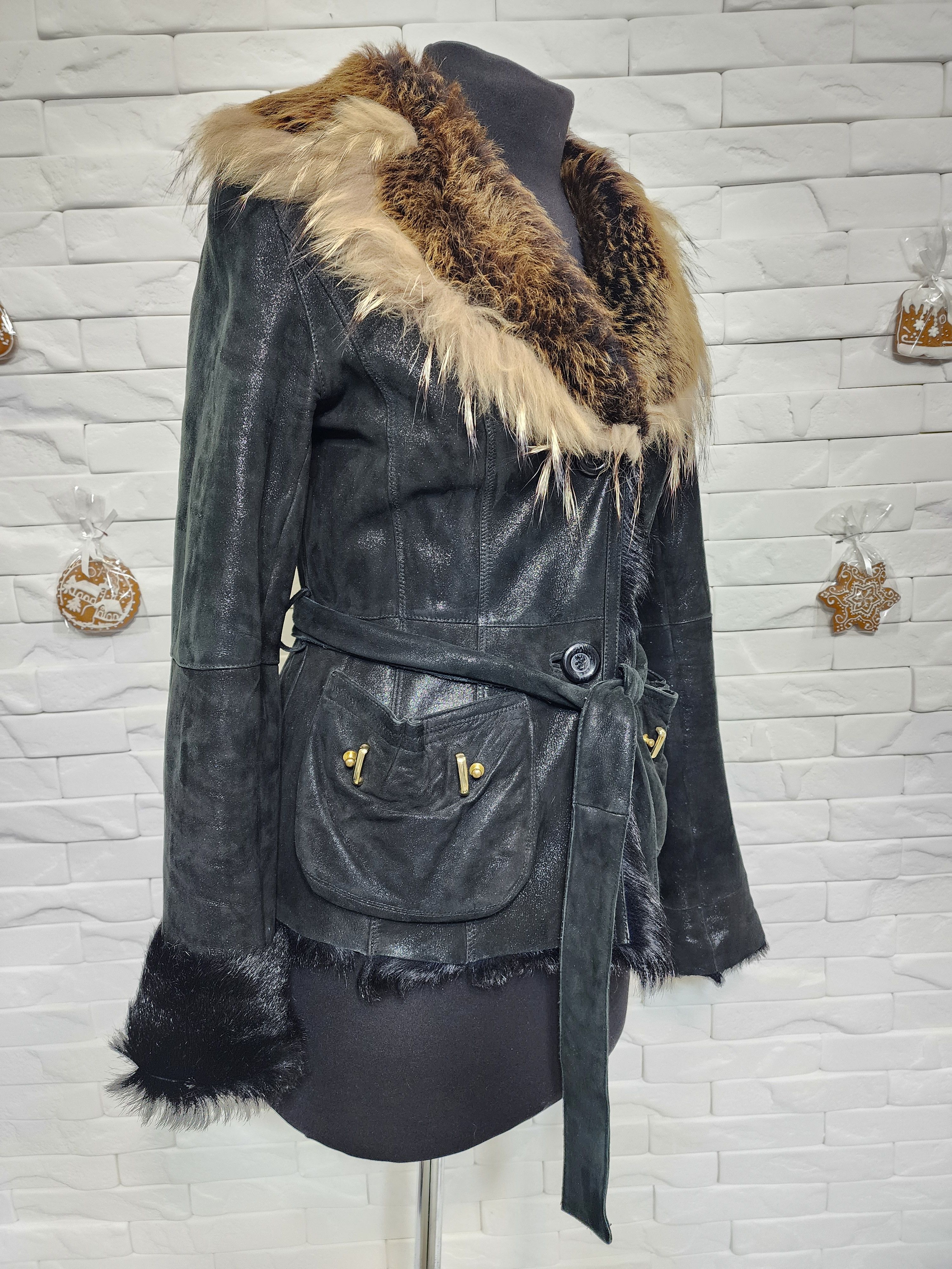 Furla Black Sheepskin Coat: Genuine Fur Collar, Belted Winter Coat Size M / US 6-8 / IT 42-44 - 2 Thumbnail