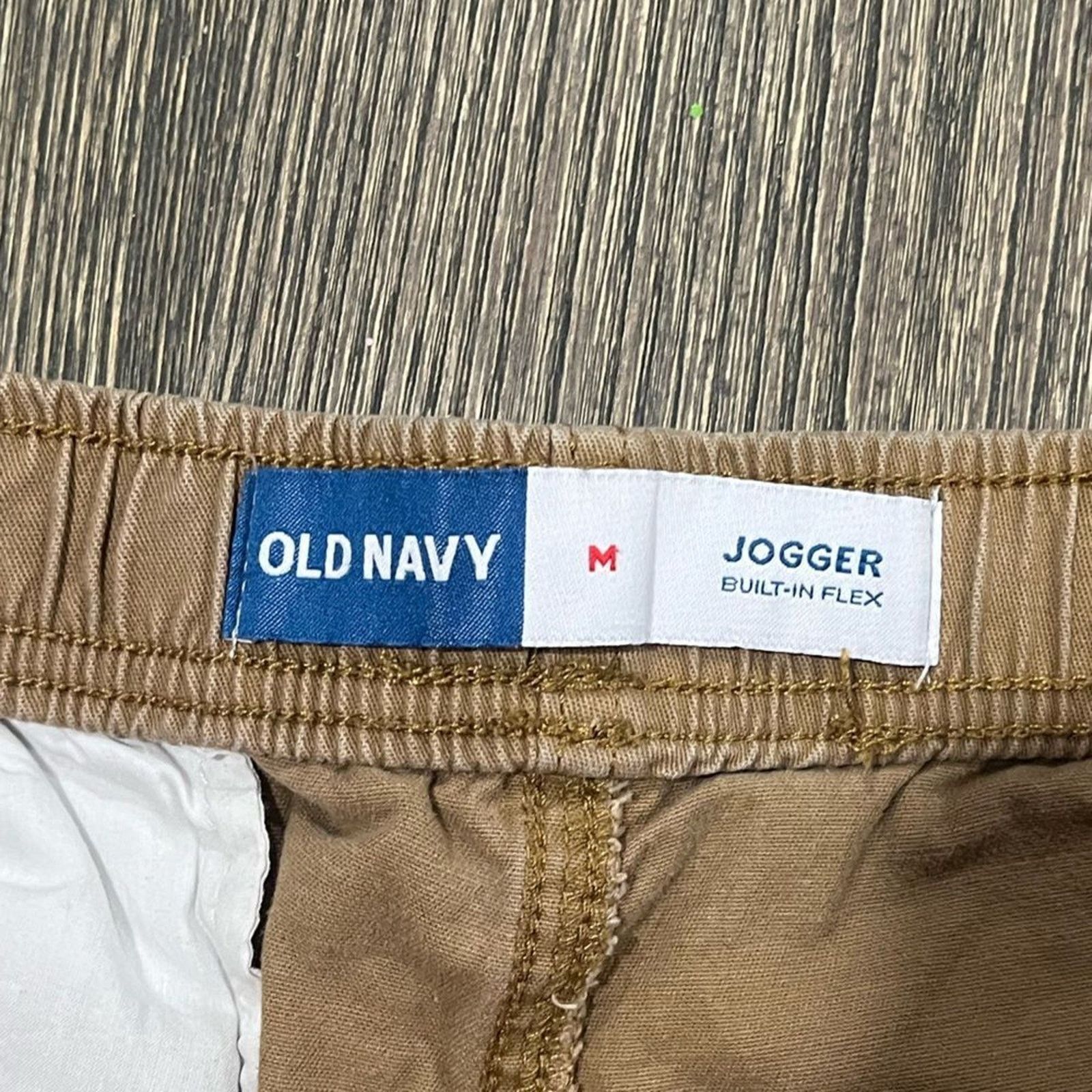 Old Navy Old Navy Mens Cargo Jogger Shorts Built In Flex Elastic Size US 32 / EU 48 - 3 Thumbnail