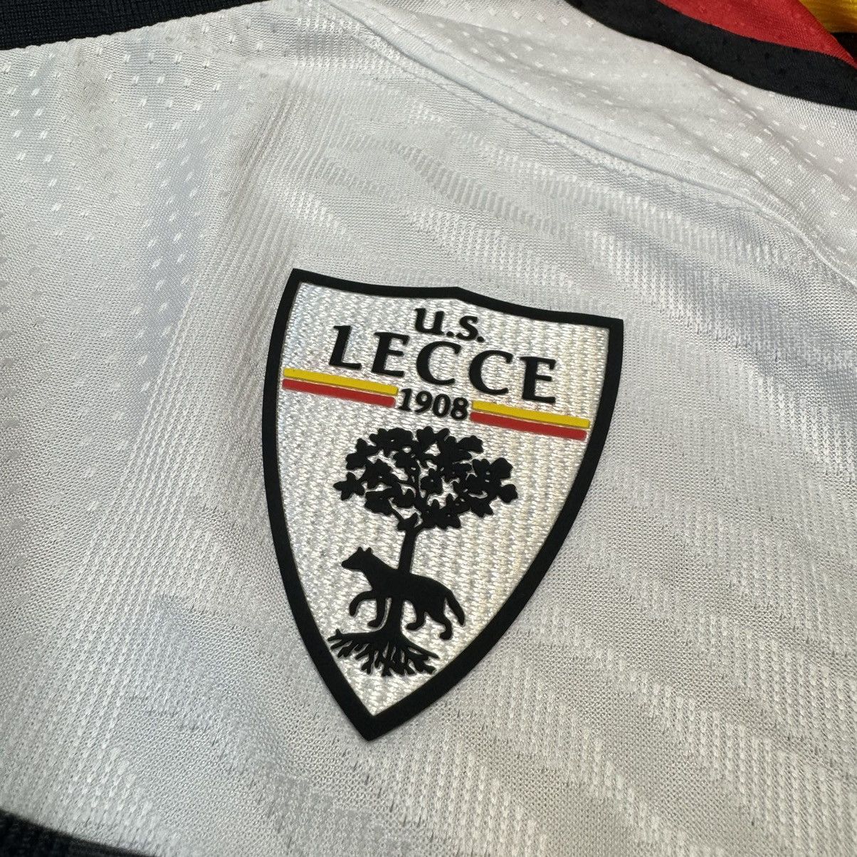 Other Lecce 24/25 away shirt Size US L / EU 52-54 / 3 - 5 Thumbnail