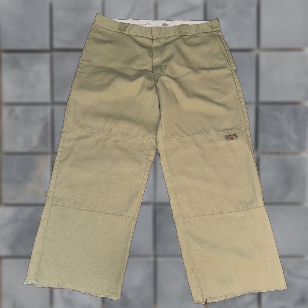 Dickies Dickies Loose Fit Carpenter Pants Tan 36x28 Measured Tag Reads 38x30 Men Pants Brown 90s? Size US 36 / EU 52 - 1 Thumbnail