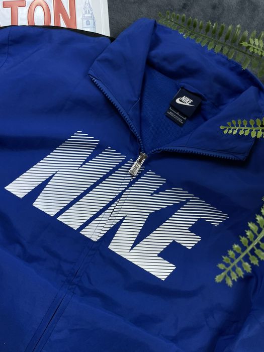 Nike 🦕 NIKE VINTAGE BIG LOGO RETRO SPELLOUT Y2K 90’S JACKET | Grailed