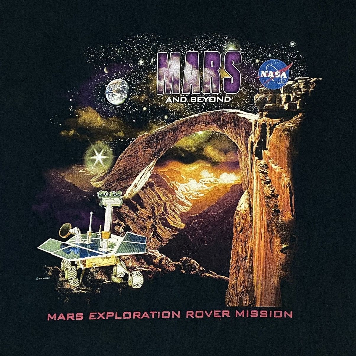 Delta × NASA × Vintage Vintage nasa planet mars and beyond mars exploration rover Size US M / EU 48-50 / 2 - 2 Thumbnail